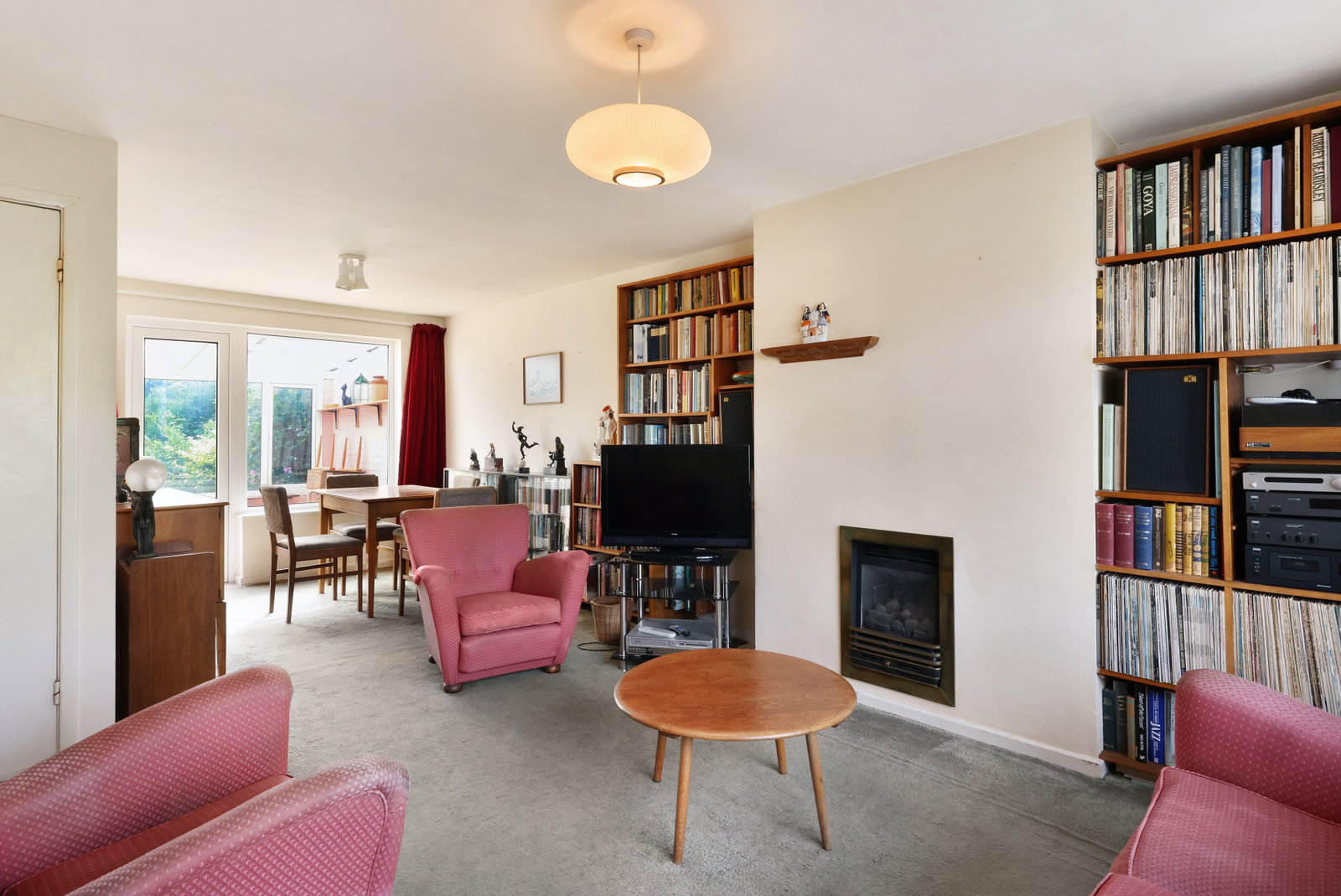 Semi Detached House in Cheltenham