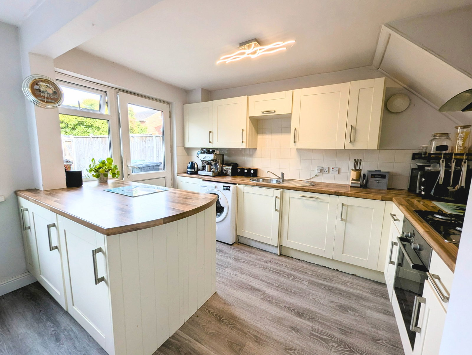 Semi Detached House in Southampton