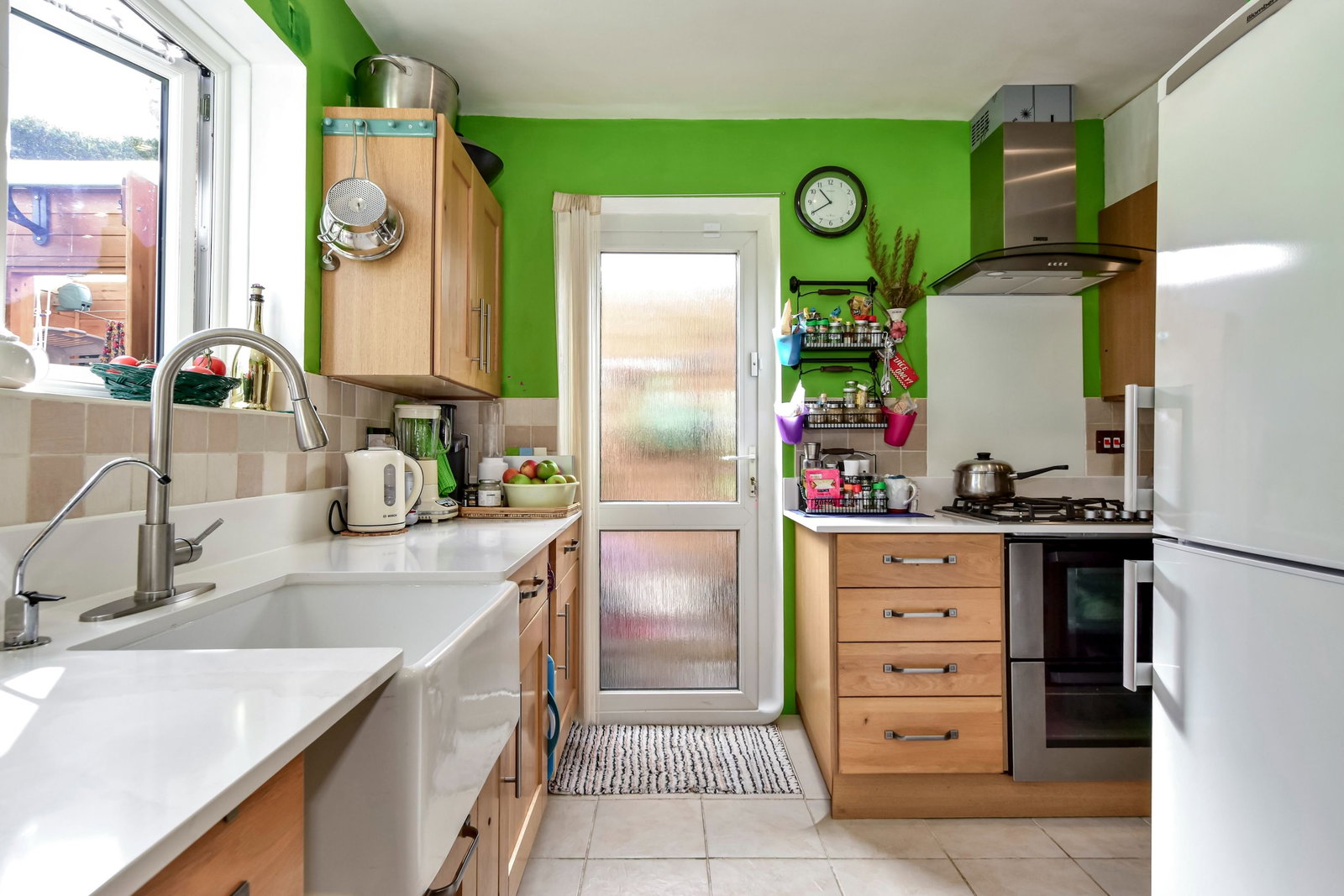 Semi Detached House for sale in Abbots Langley, Tibbs Hill Road, Abbots Langley, WD5 0DU