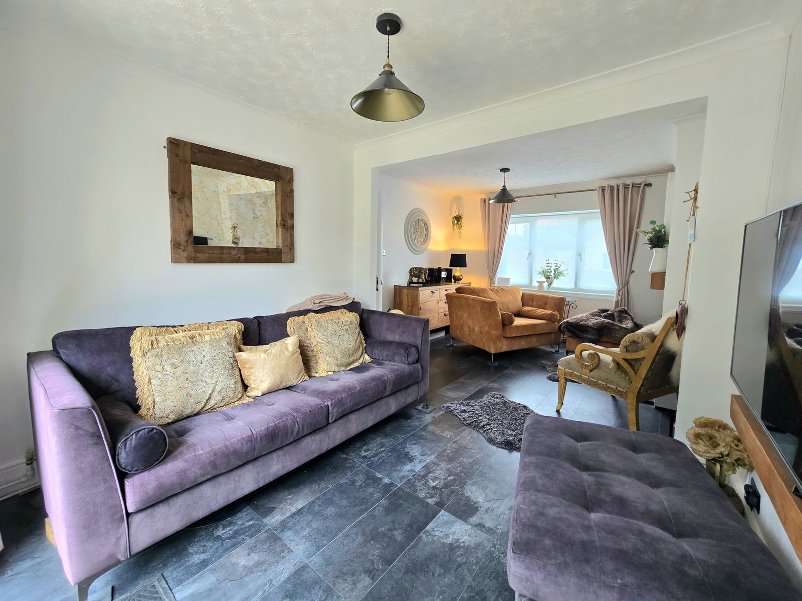 Bungalow in Neath