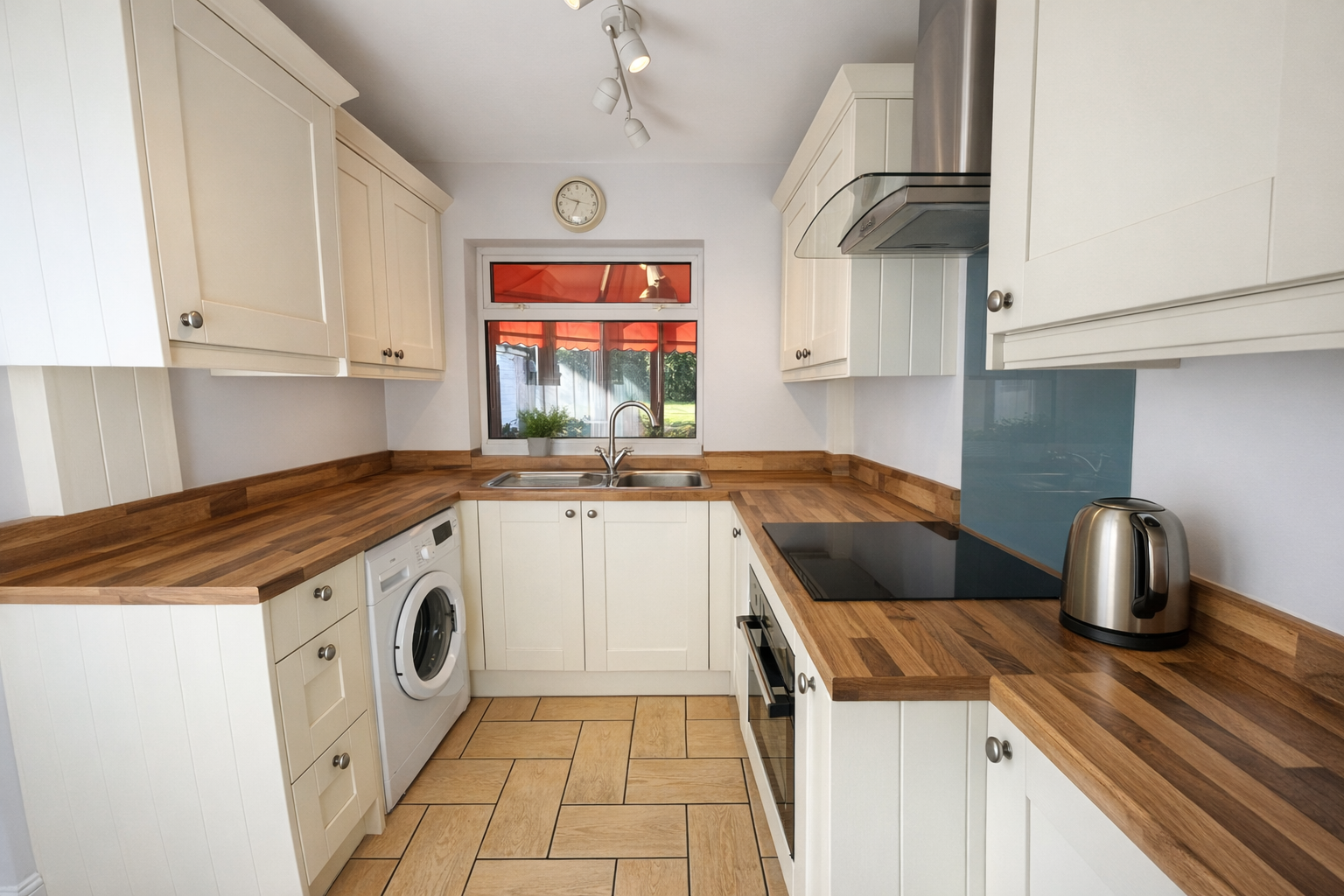 Semi Detached House in Stourbridge