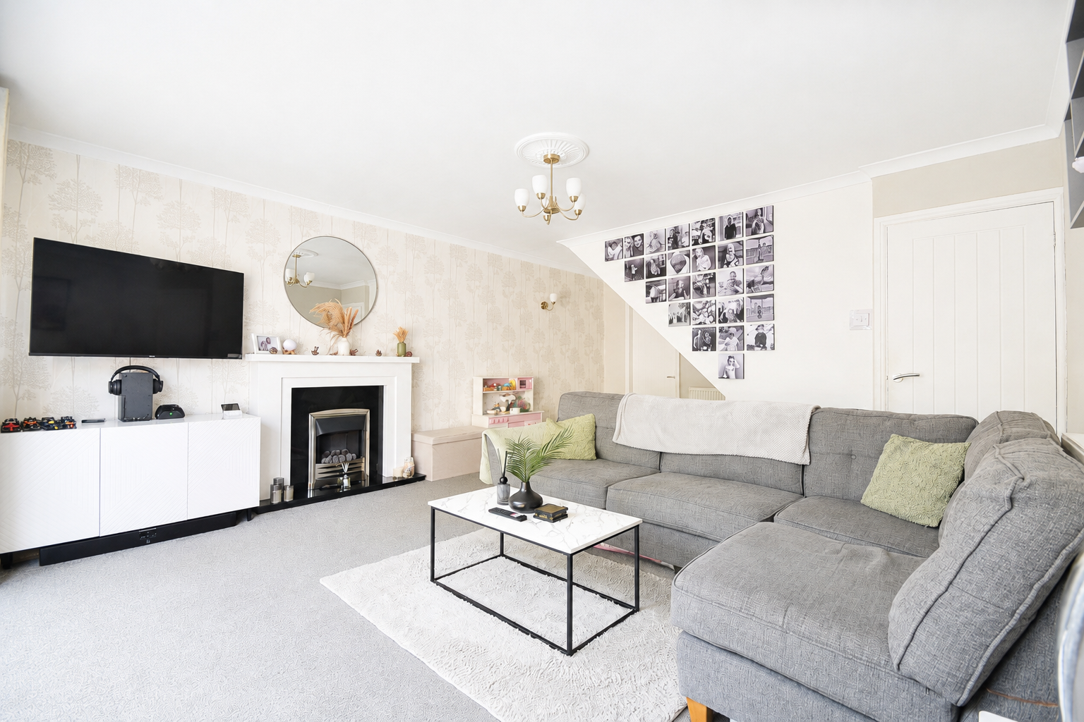 Semi Detached House in Swadlincote 4