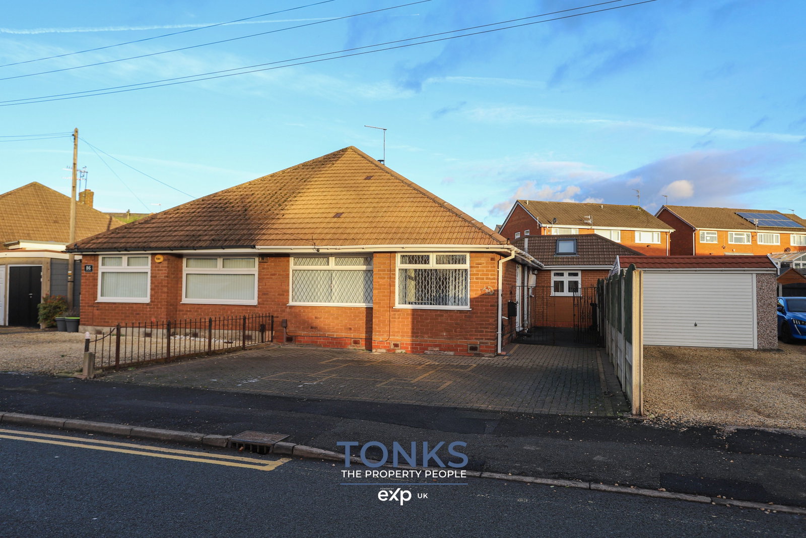 Semi Detached Bungalow in Halesowen