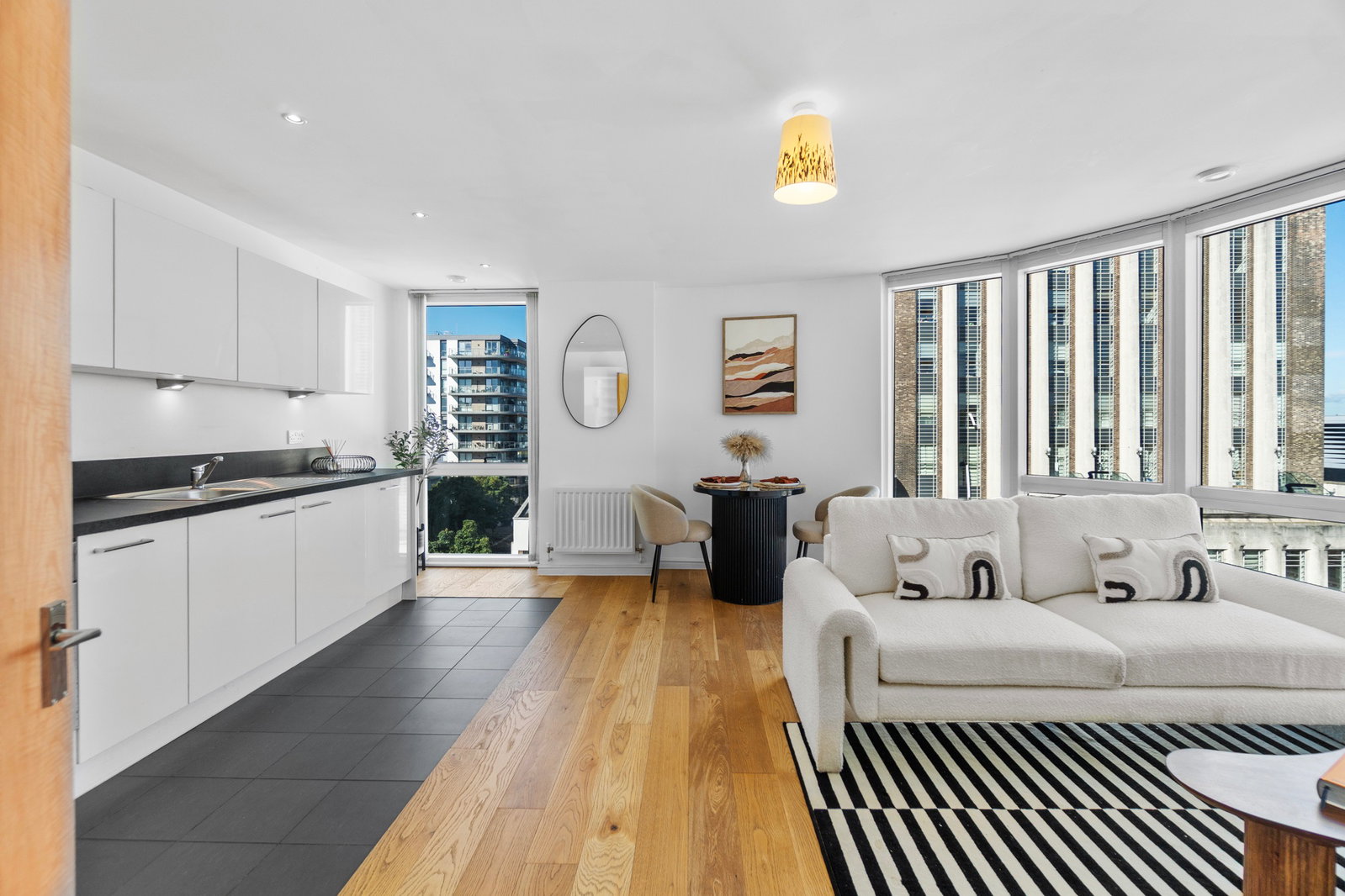 Flat in Brentford