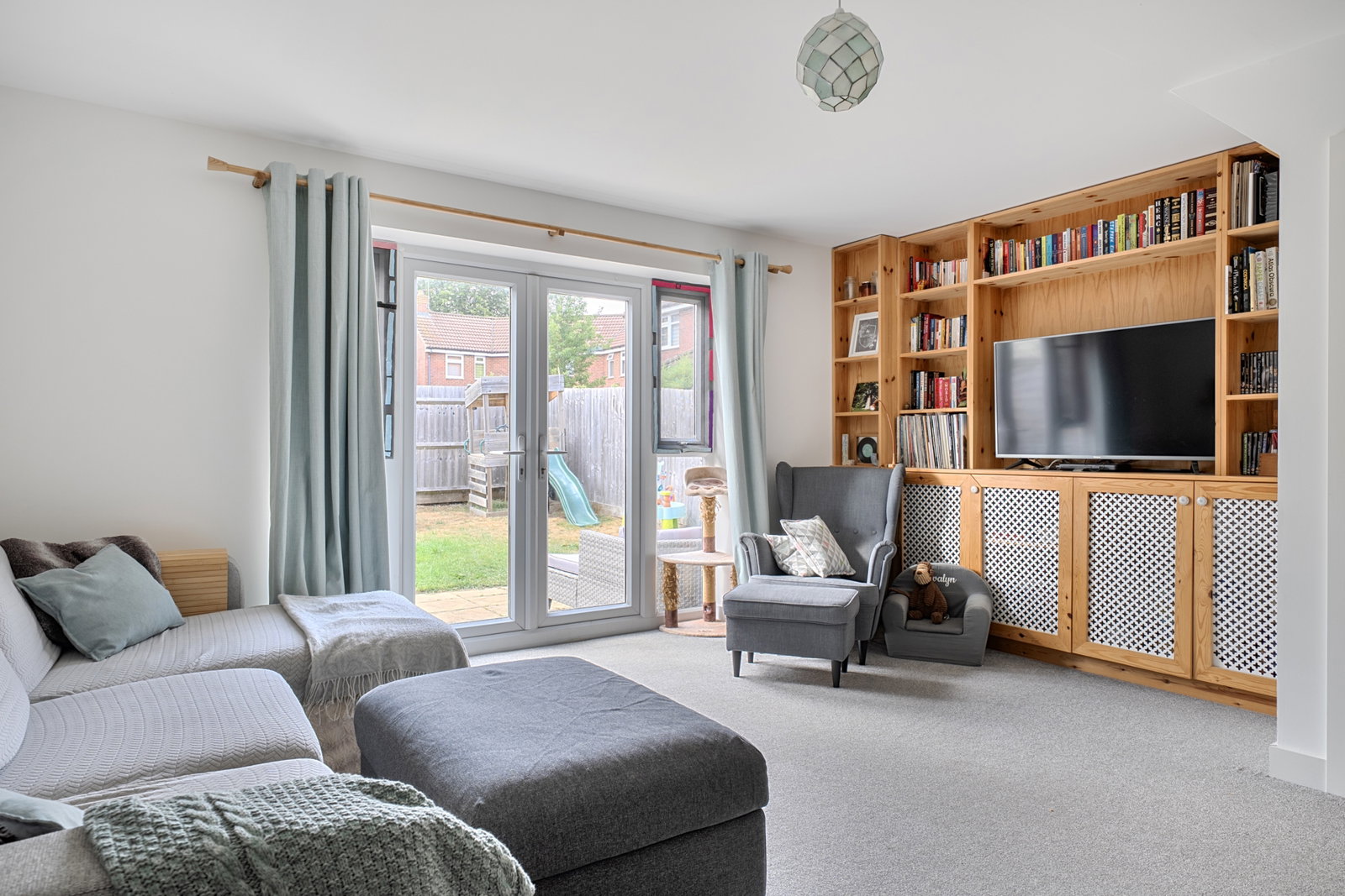 Semi Detached House in Chippenham