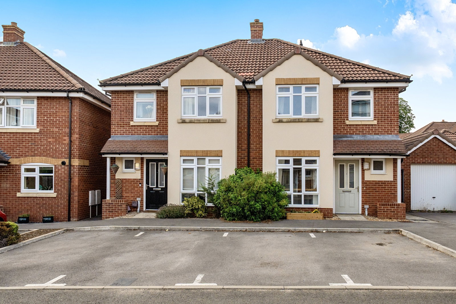 Semi Detached House in Chippenham