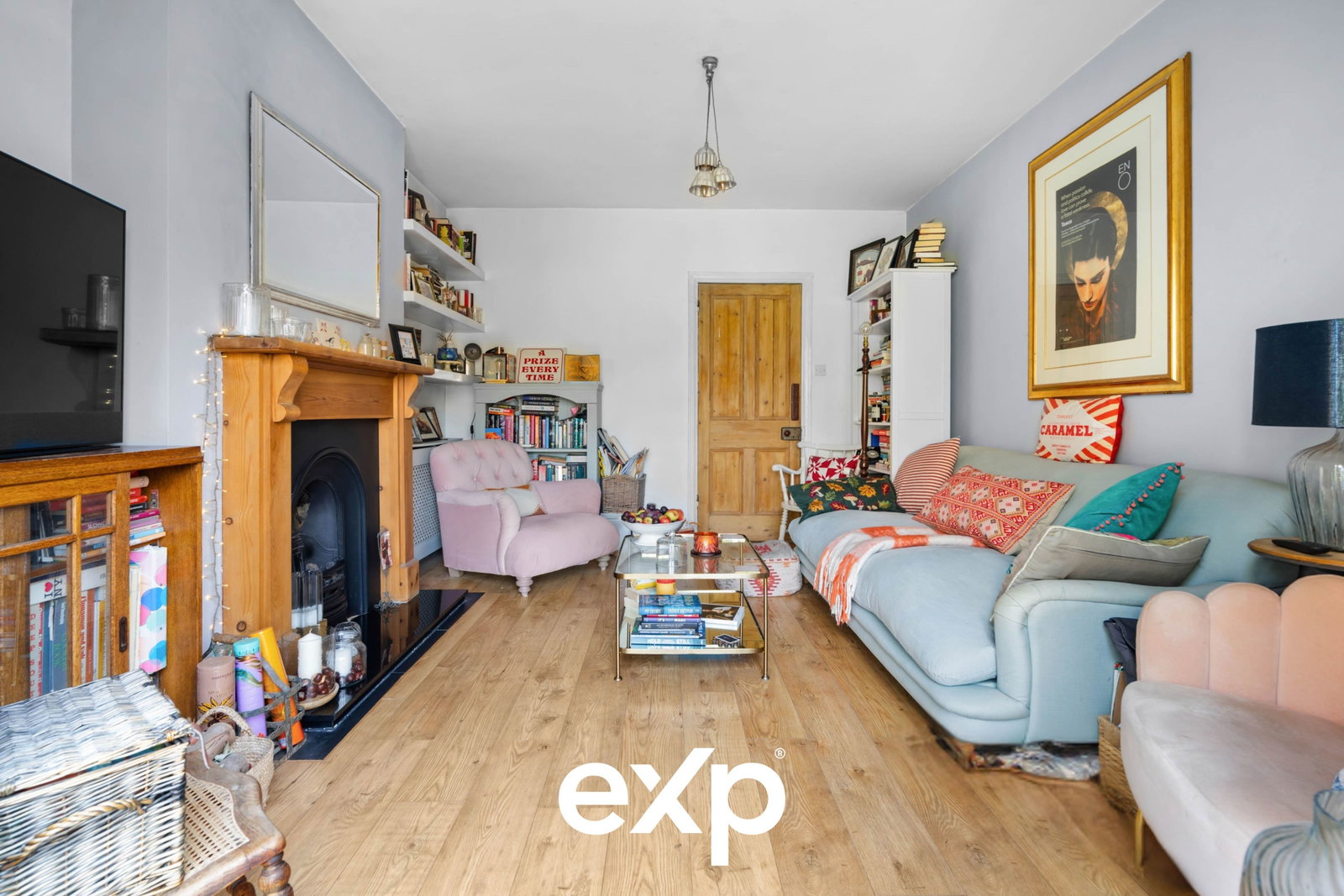 Semi Detached House in Feltham