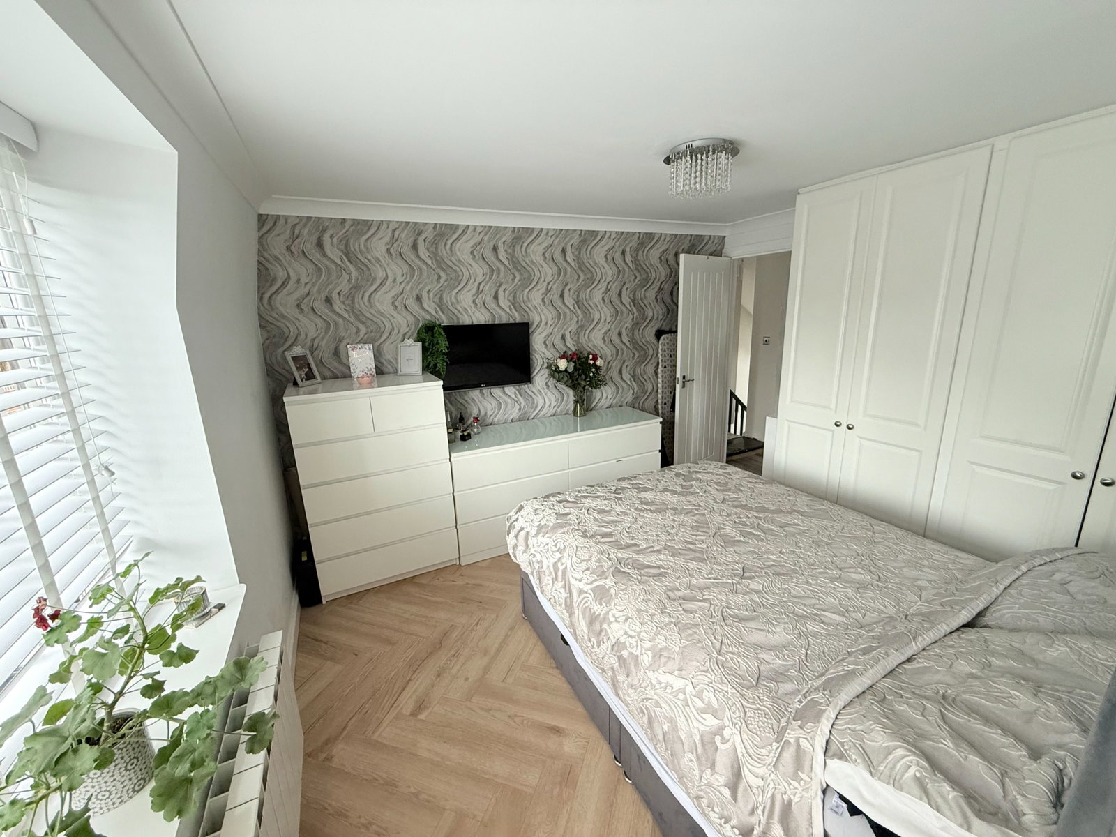 Semi Detached House in Rochester