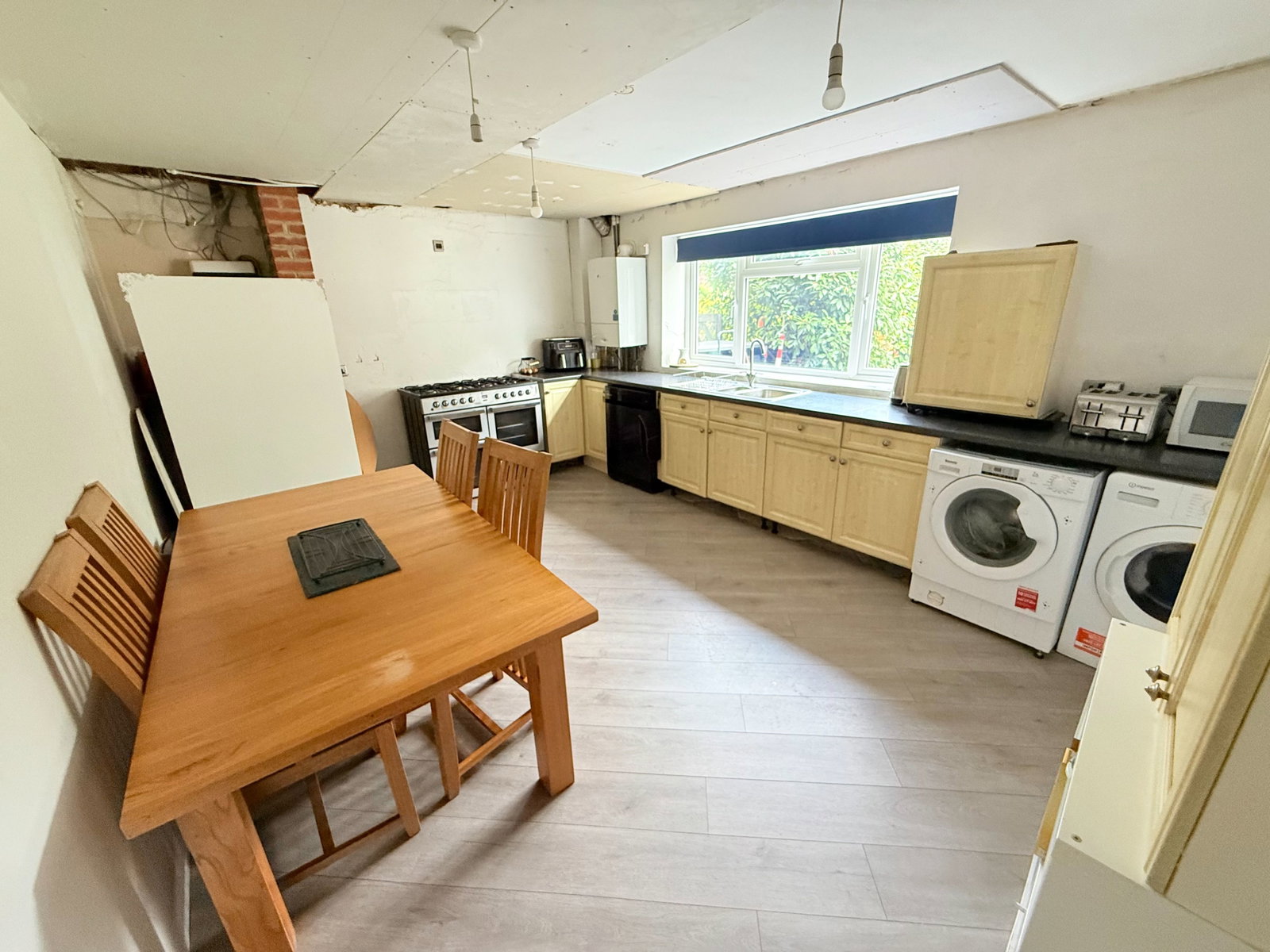Semi Detached House in Rochester