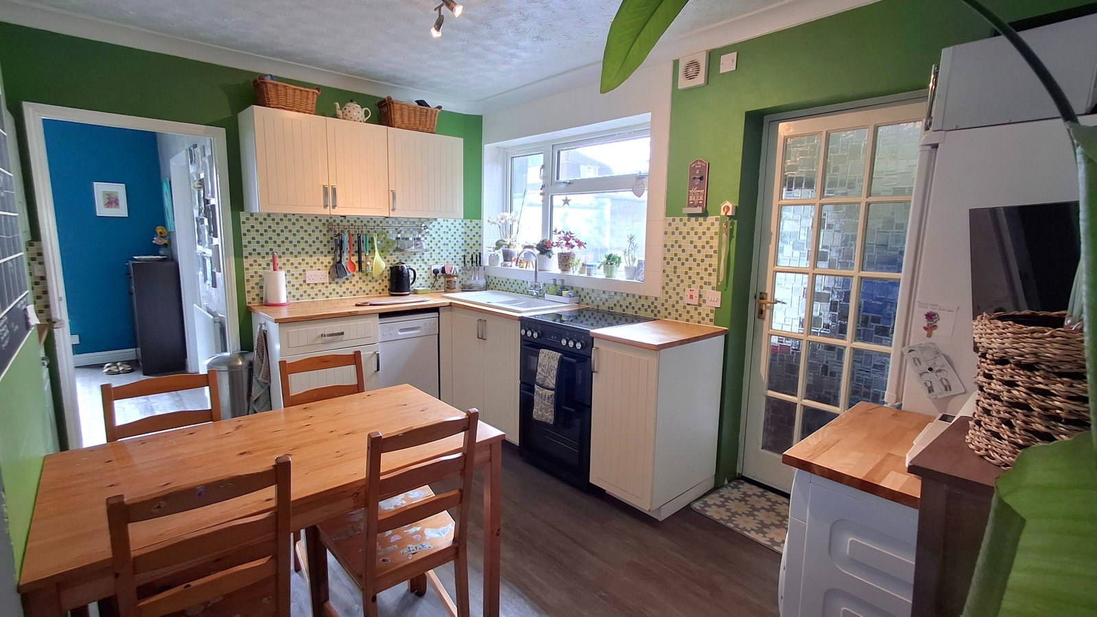 Semi Detached House in Bath