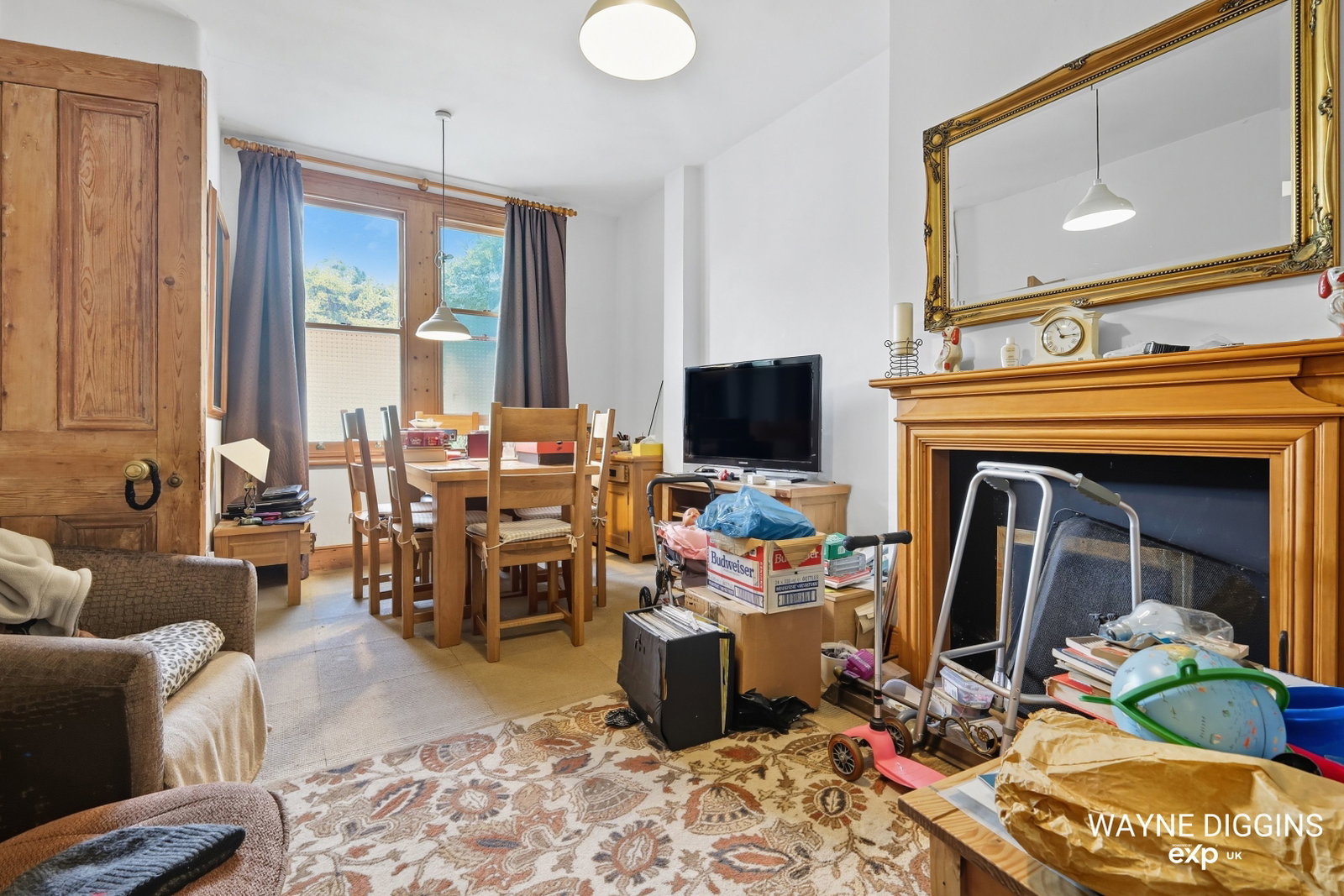 End Of Terrace House in Southend-on-sea