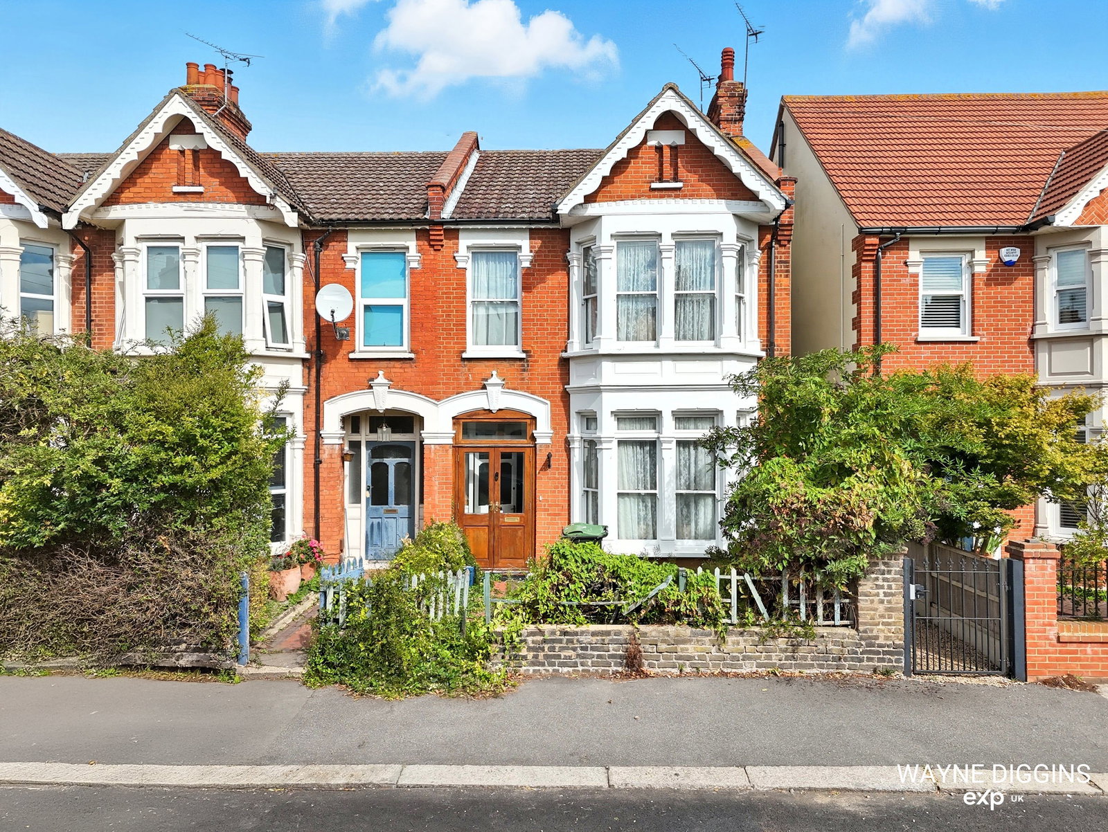End Of Terrace House in Southend-on-sea