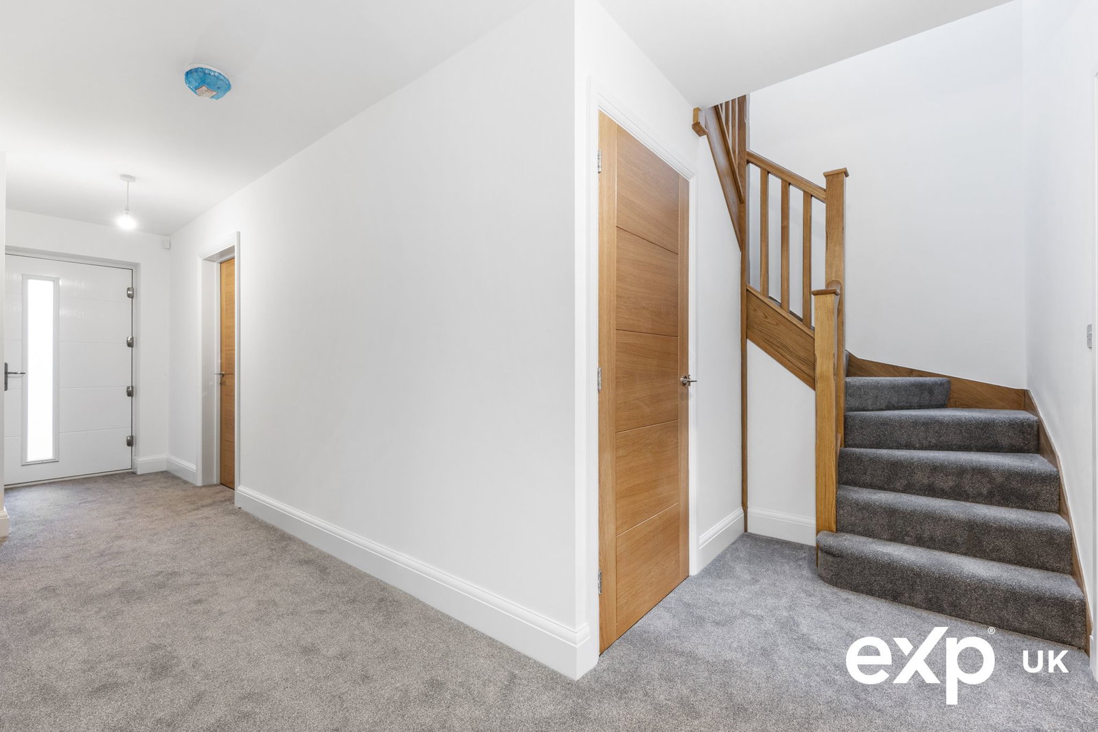Detached House in Nottingham
