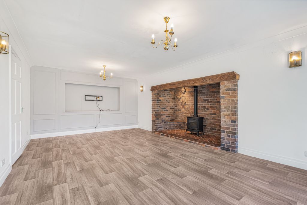 Detached House in Lichfield