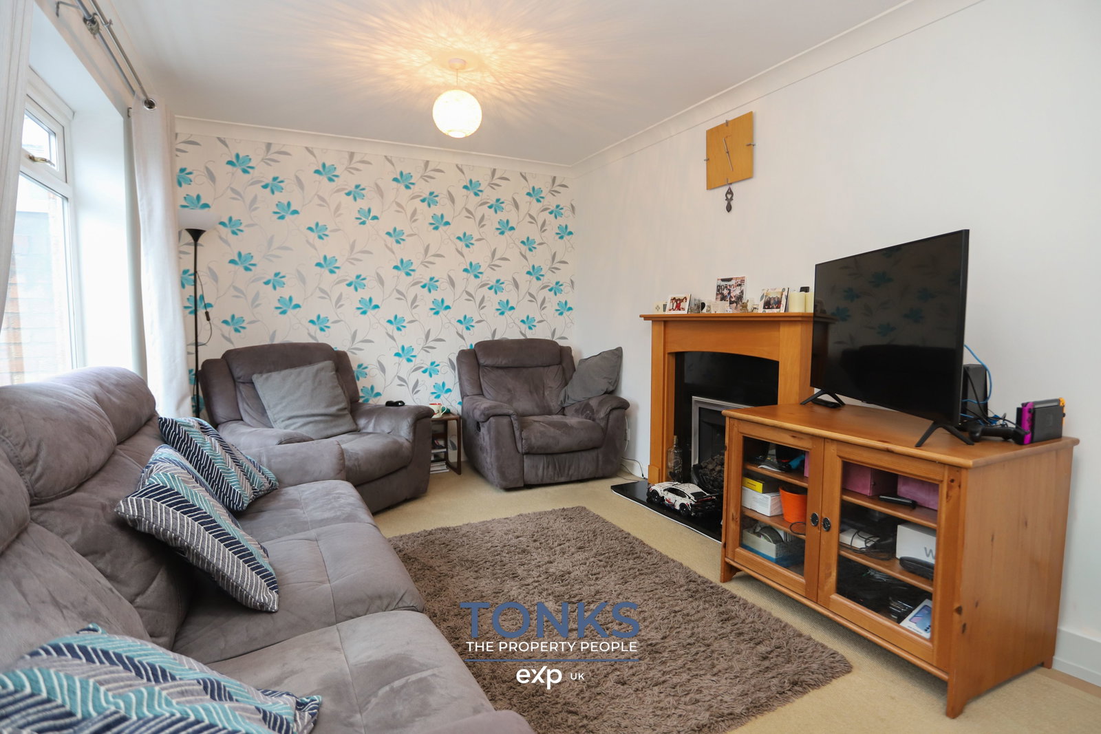 Semi Detached House in Halesowen