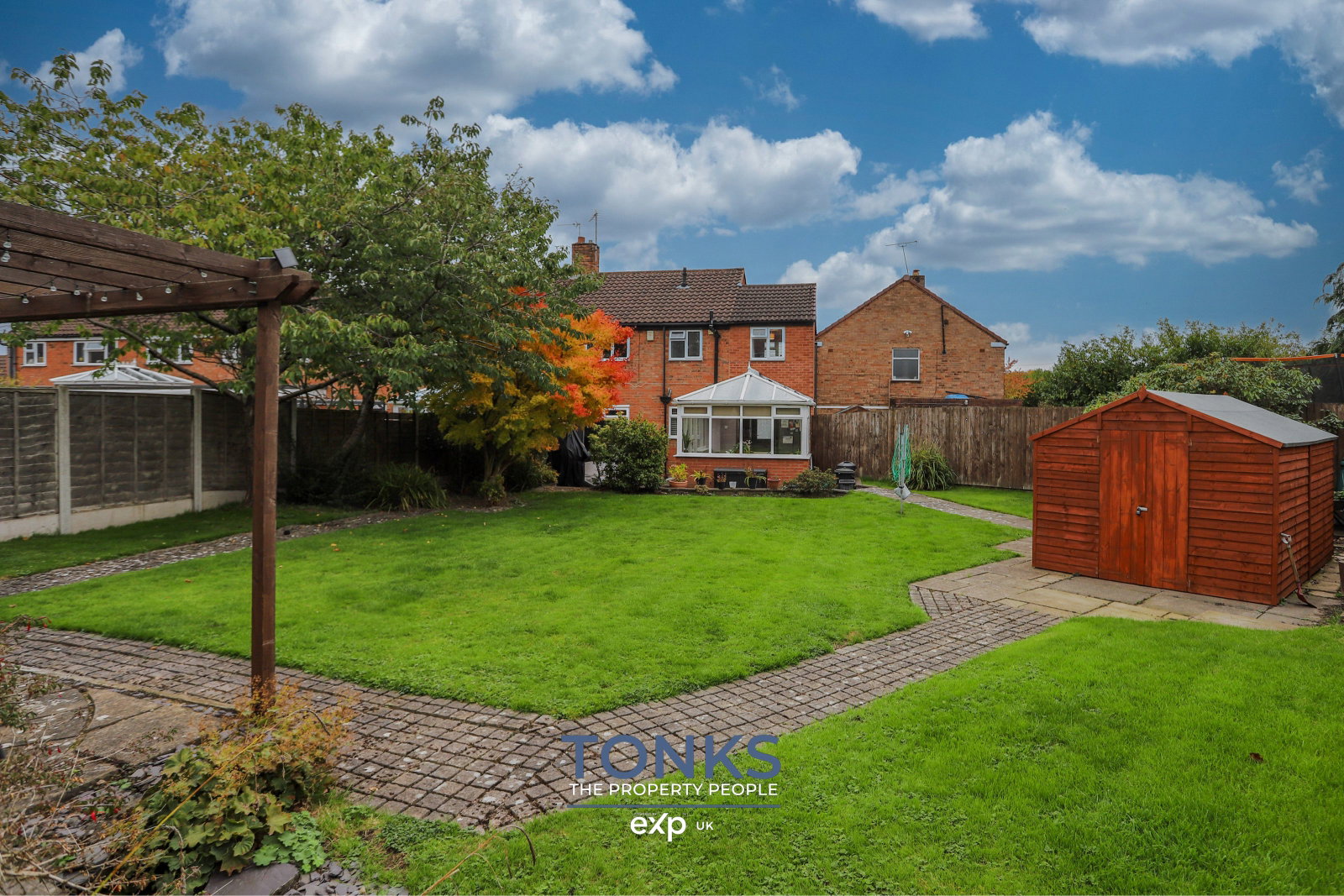 Semi Detached House in Halesowen