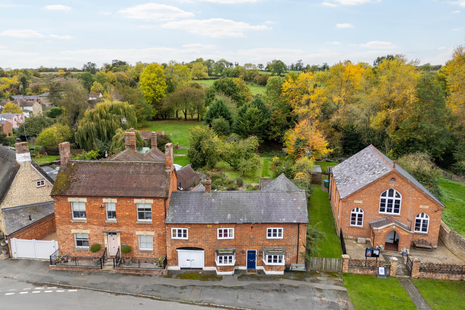 Semi Detached House in Buckingham