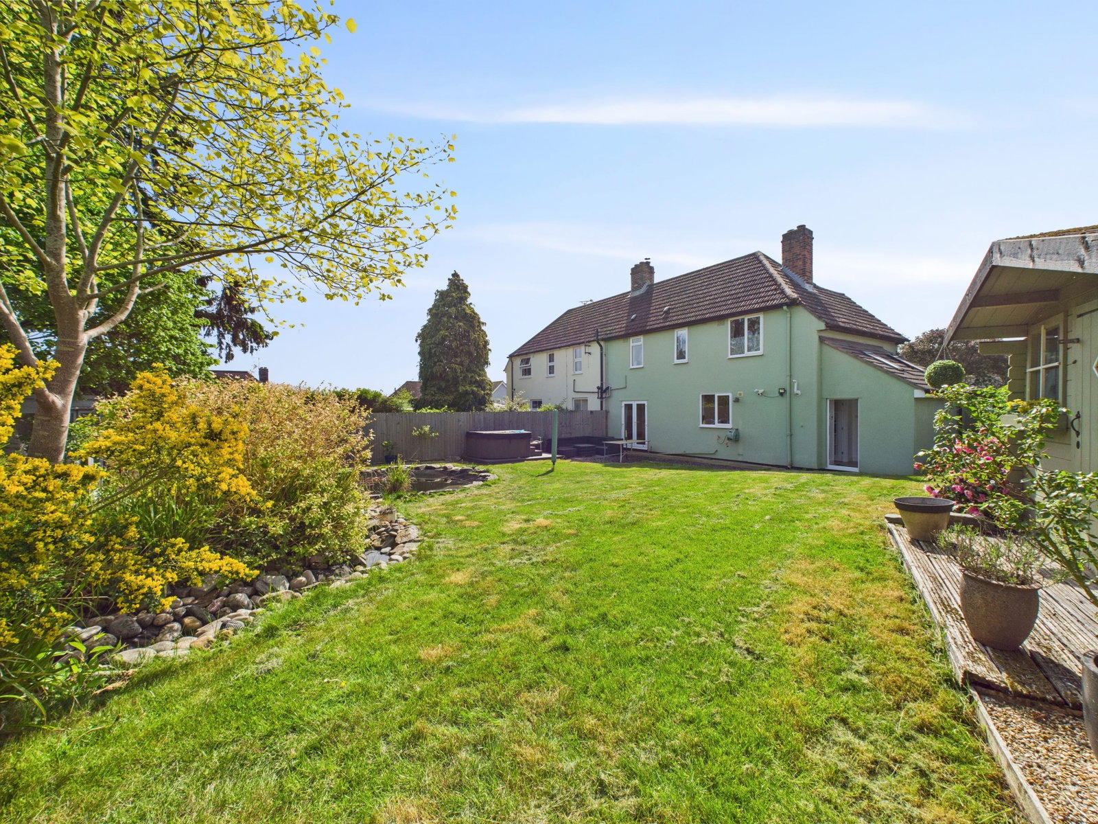 Semi Detached House in Braintree
