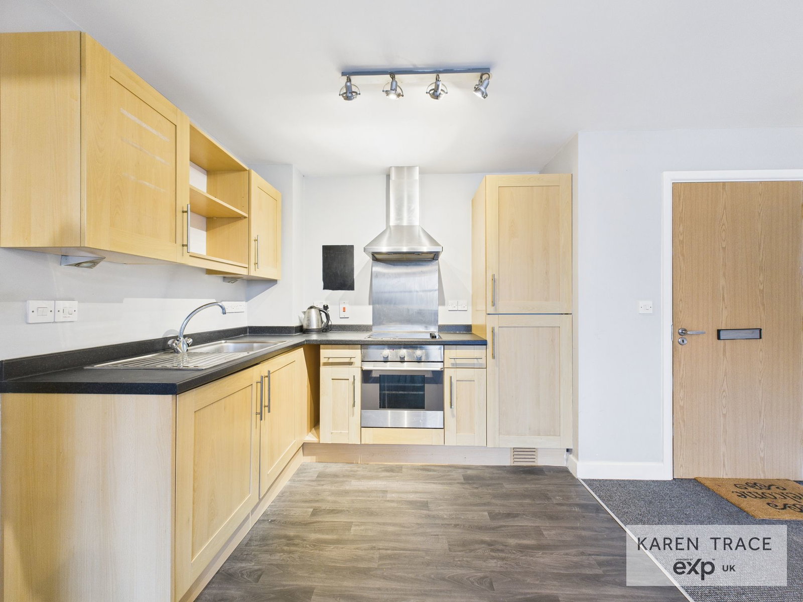 Flat in St. Austell