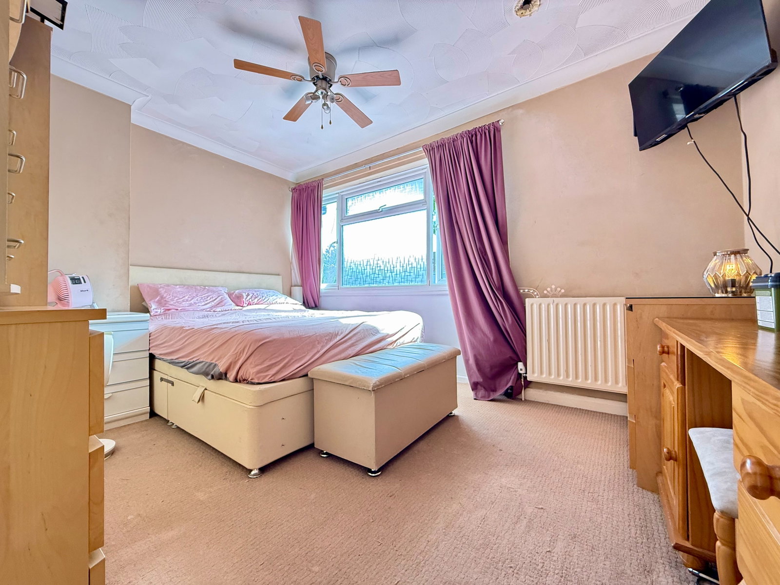 Terraced House in Rainham