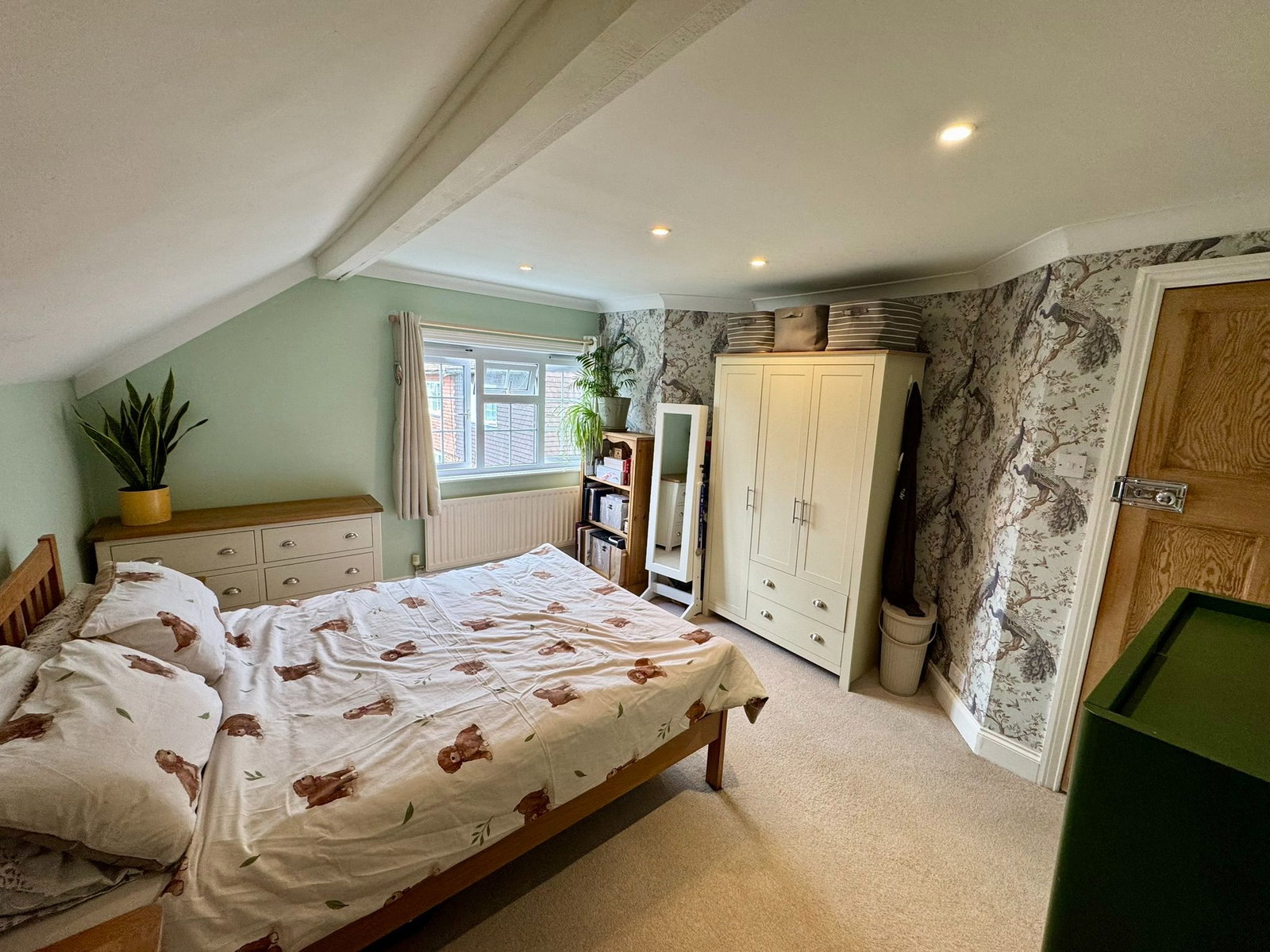 Semi Detached House in Ashford