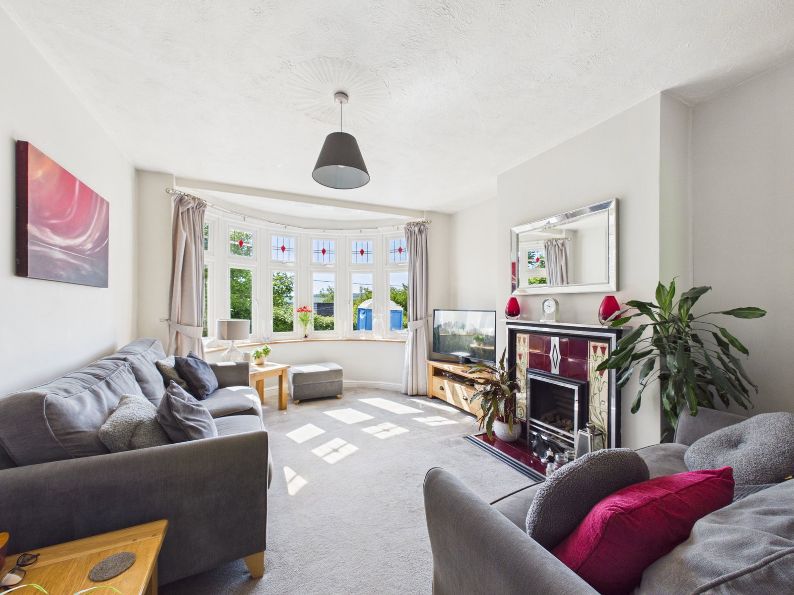 Semi Detached House in Rochester