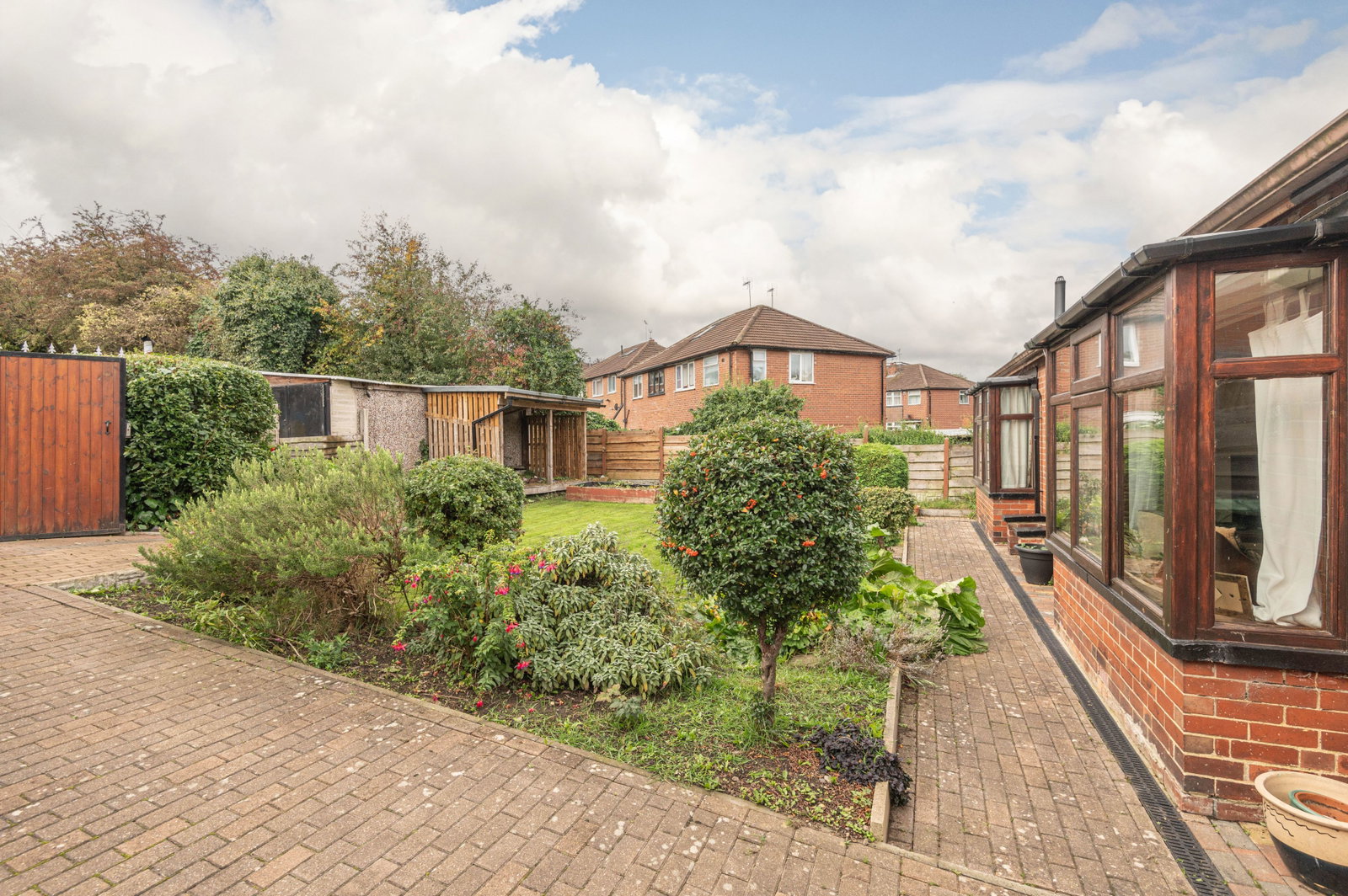 Detached House in Leeds