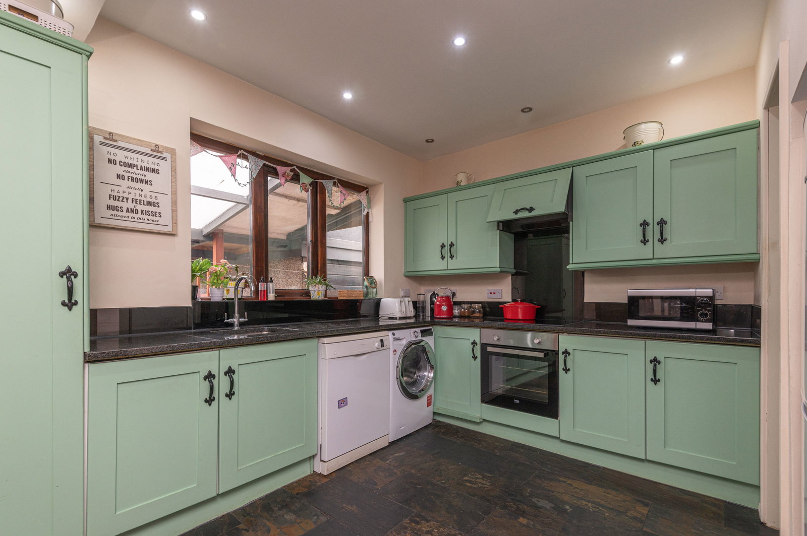Detached House in Leeds
