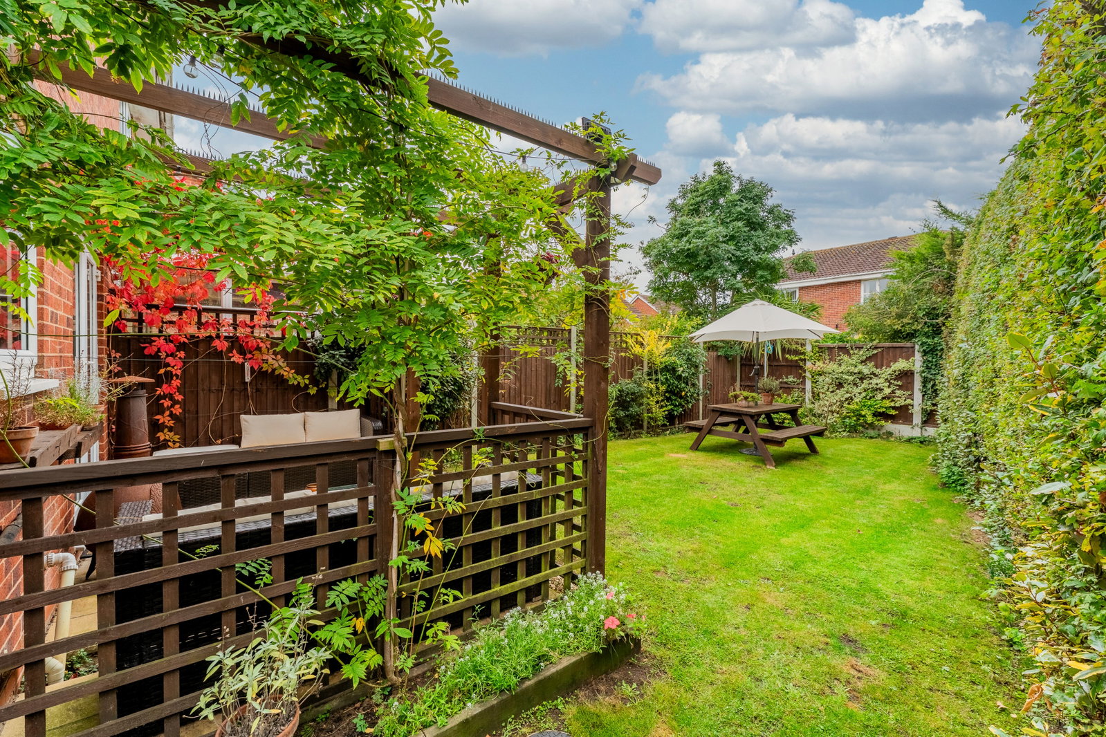 Semi Detached House in York