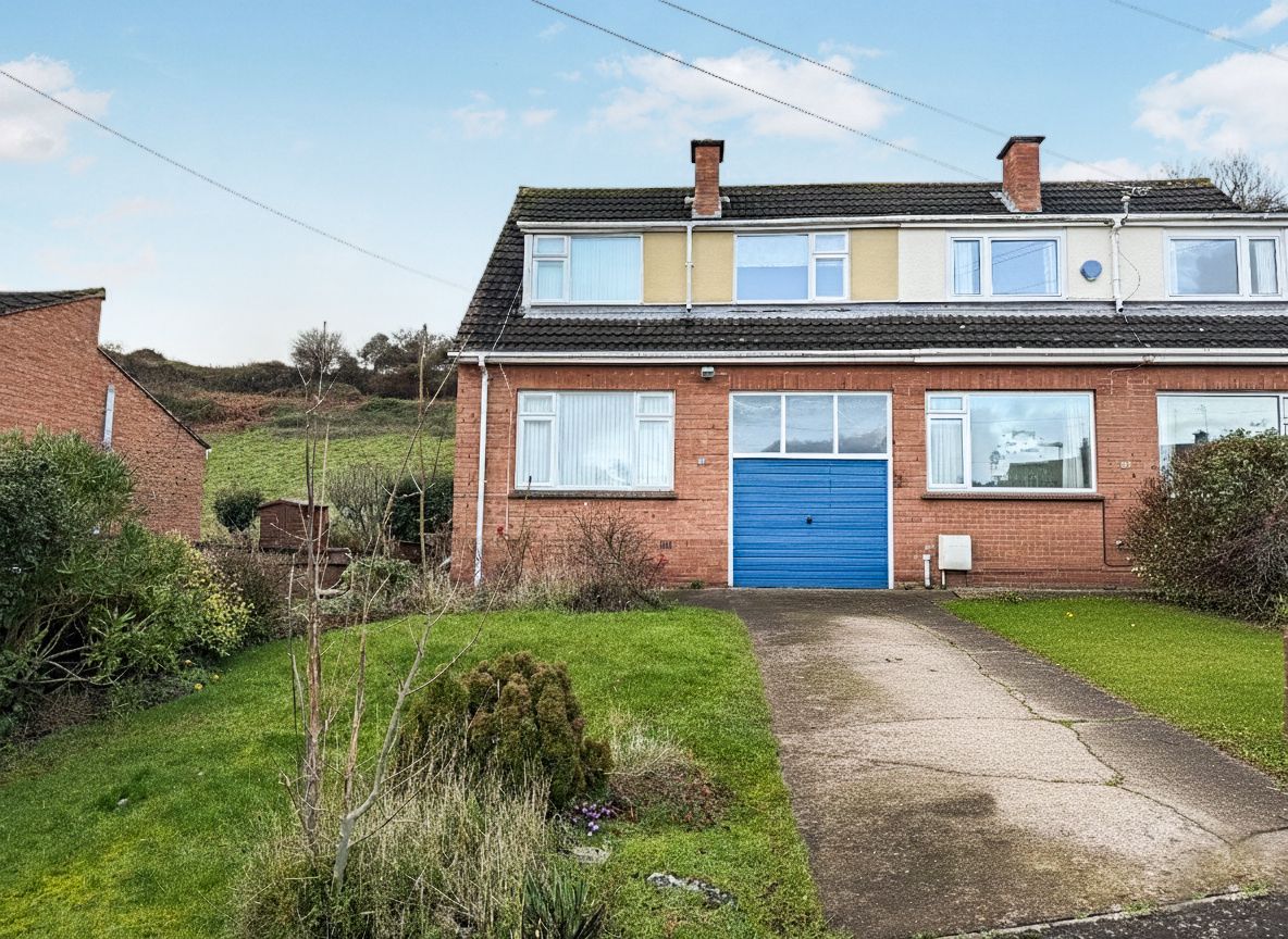 Semi Detached House in Minehead