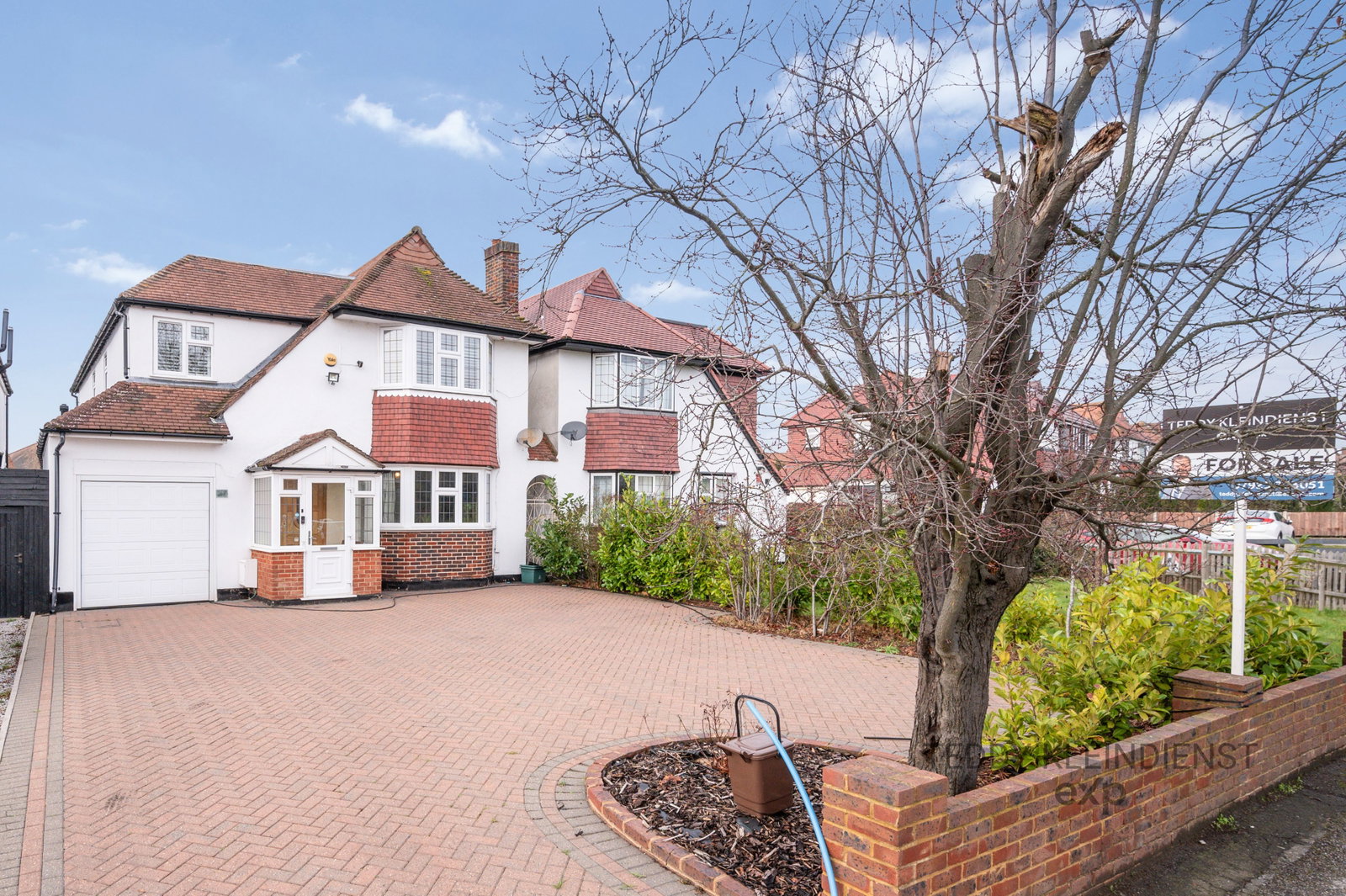 Detached House in New Malden