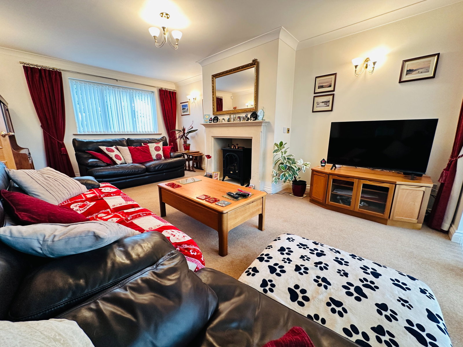 Detached House in Gloucester