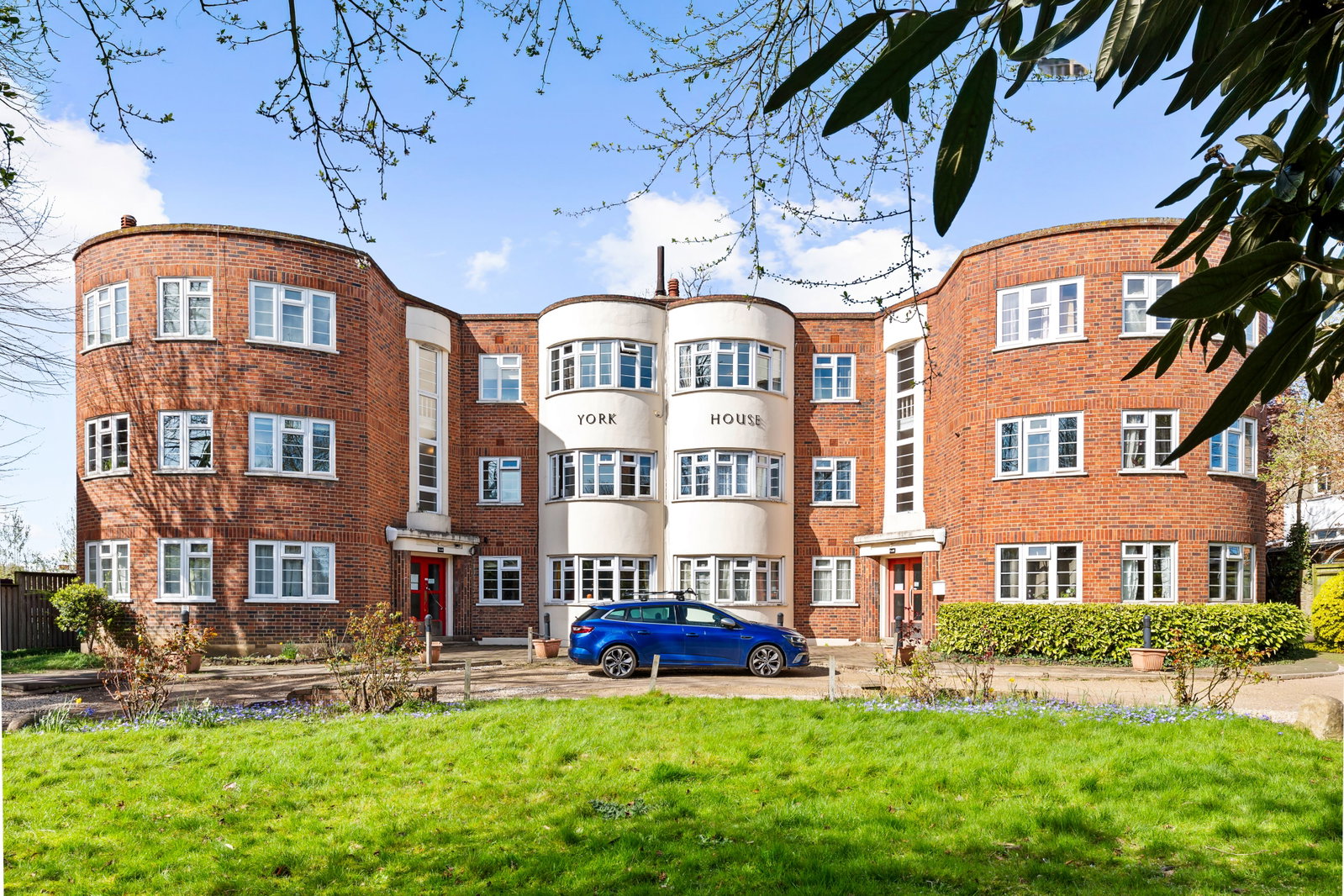 Ground Floor Flat in London