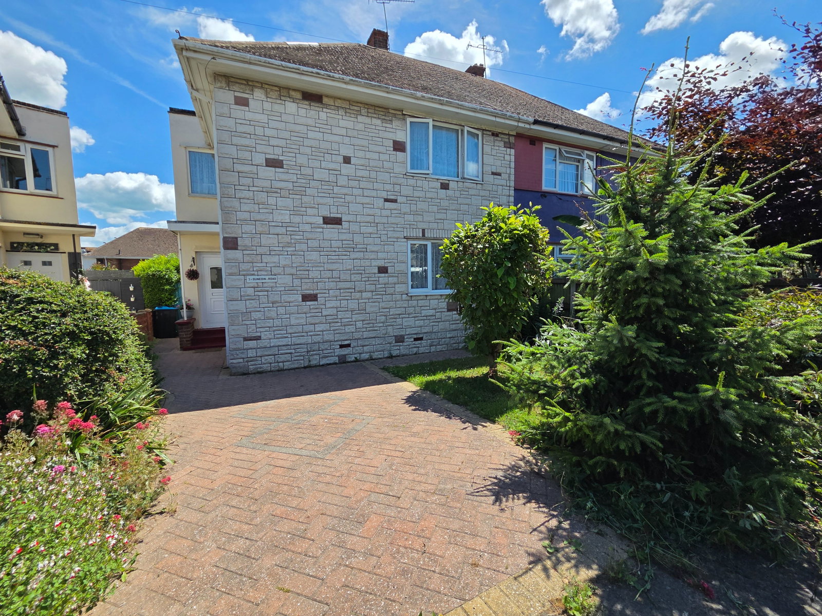Semi Detached House in Ramsgate