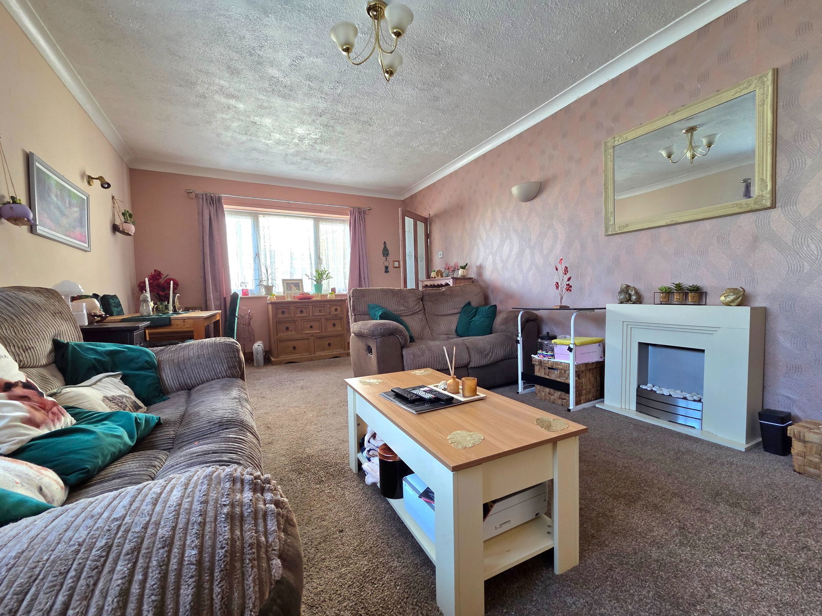 Semi Detached House in Ramsgate