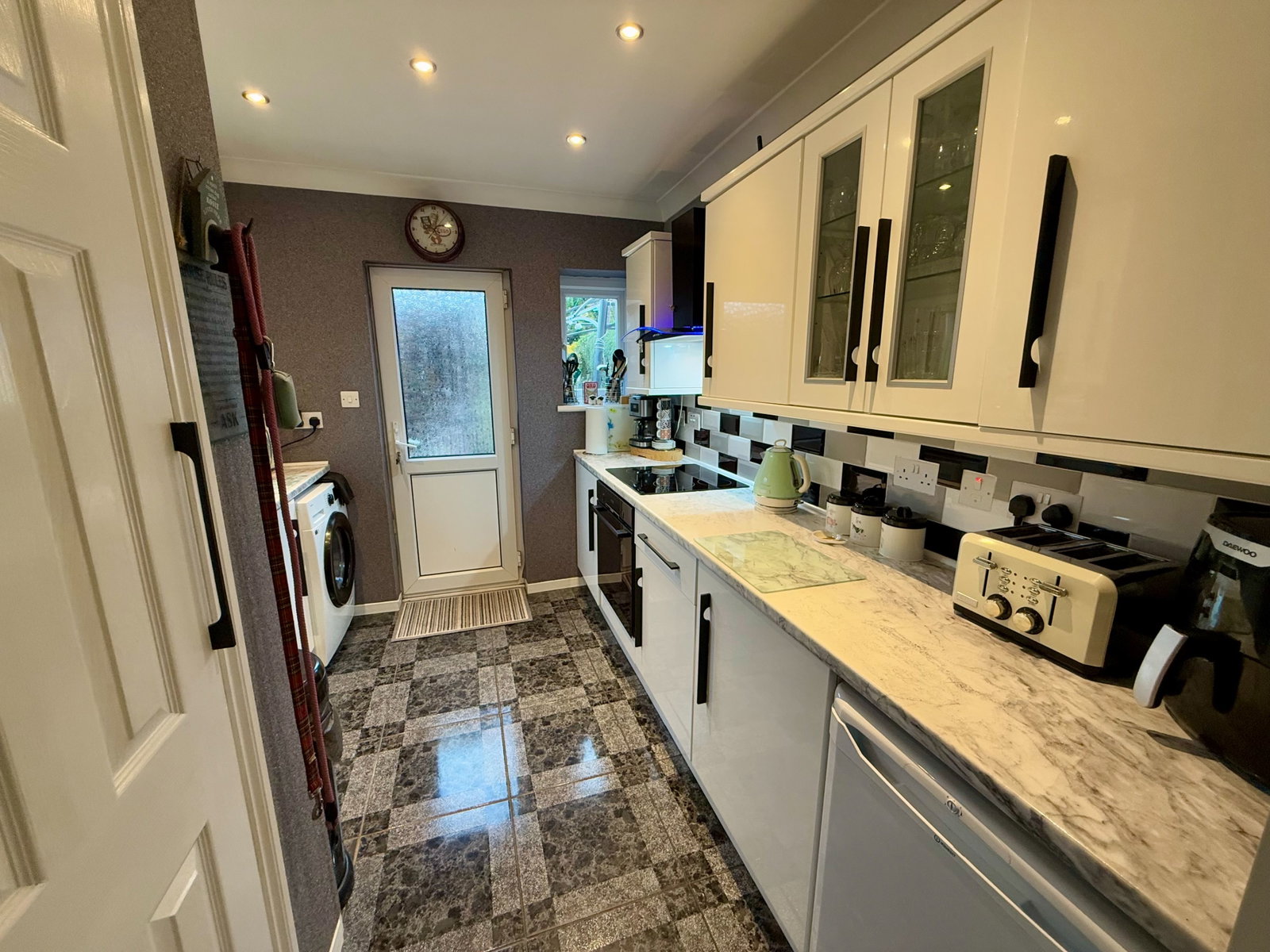 Semi Detached House in Gravesend