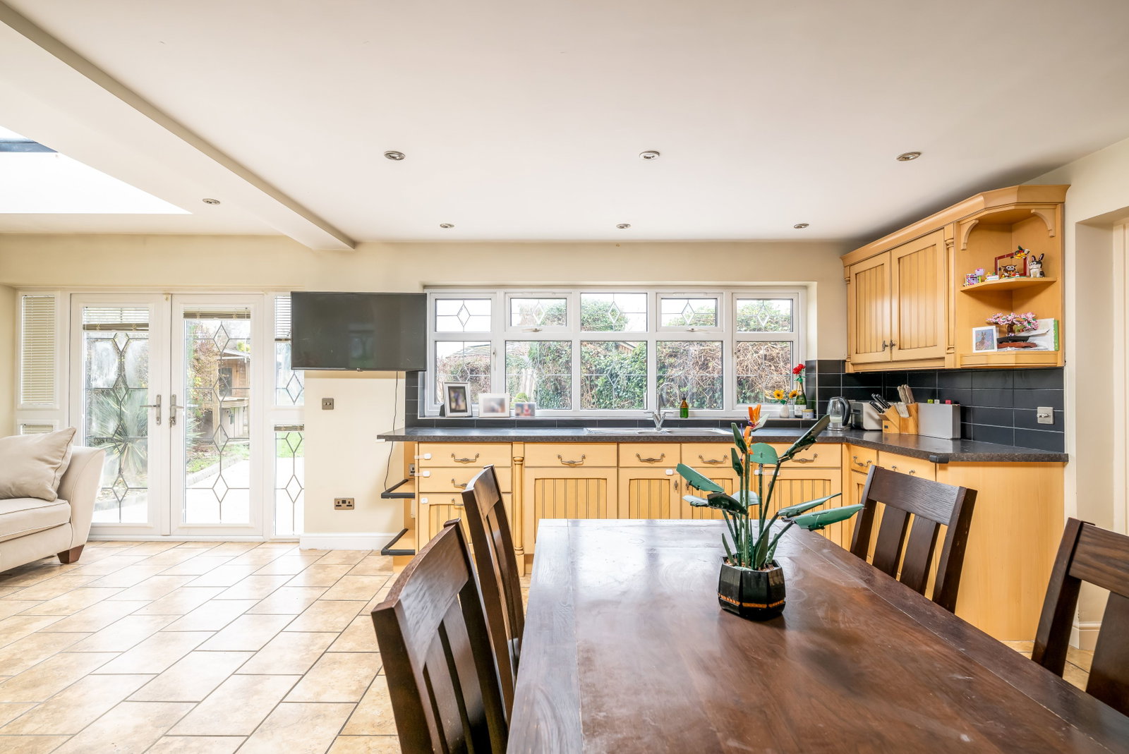Semi Detached House in Arlesey