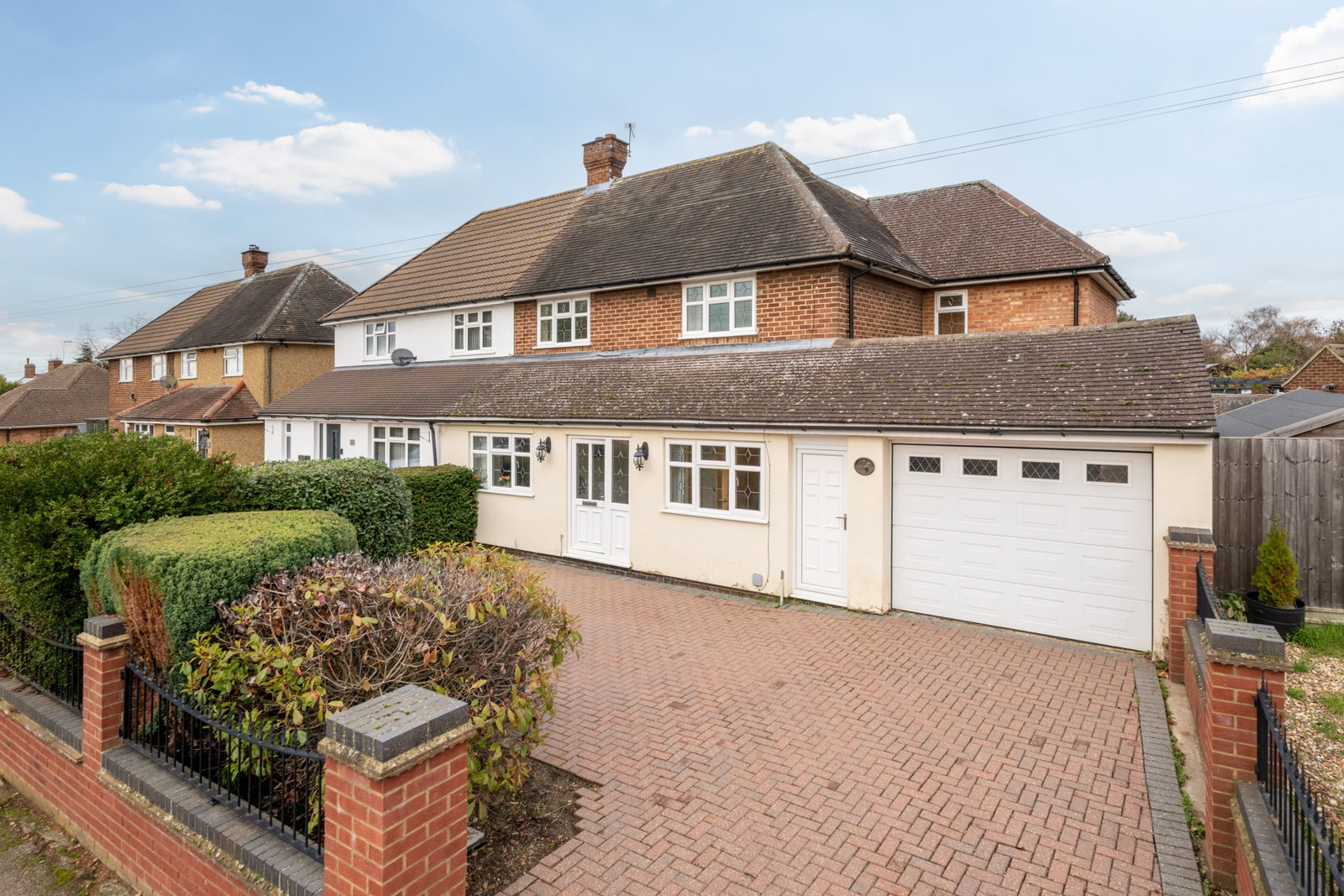 Semi Detached House in Arlesey