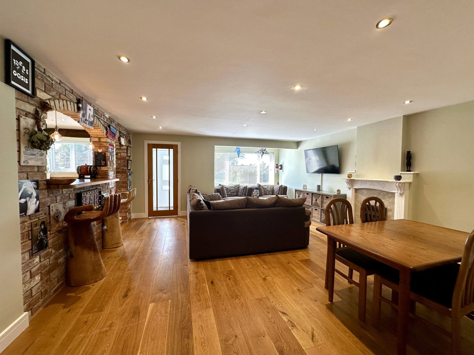 Semi Detached Bungalow in Paignton