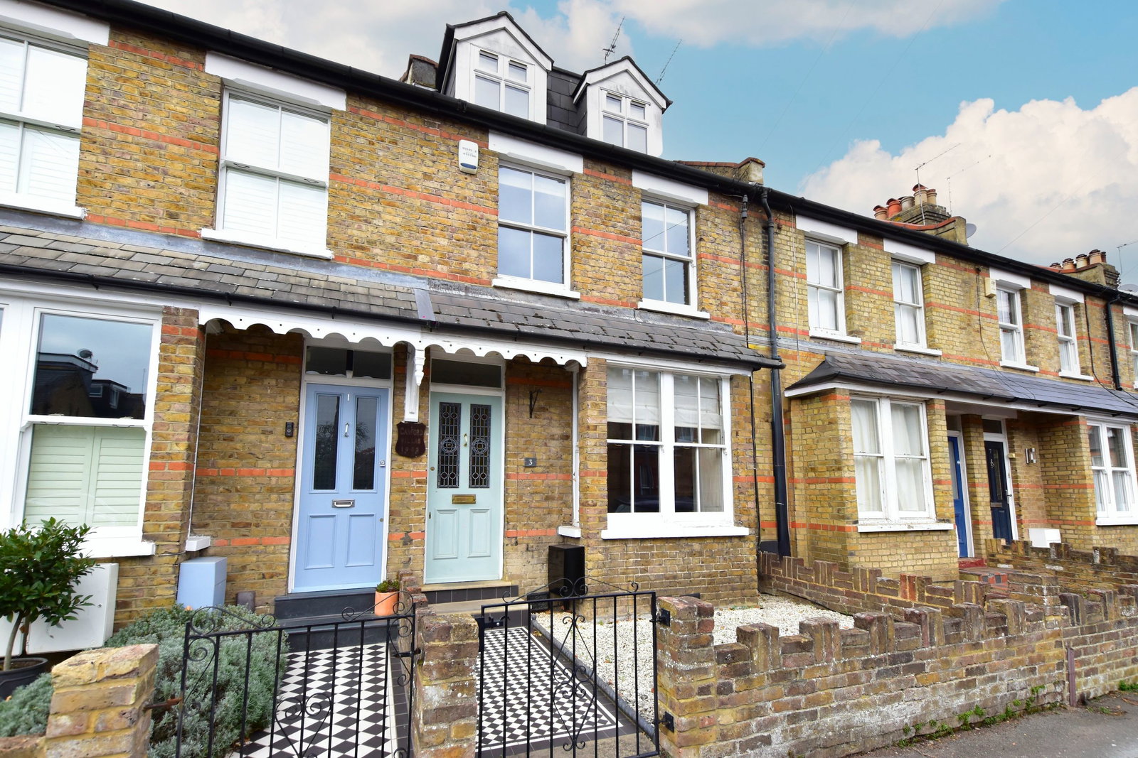 Terraced House in Windsor