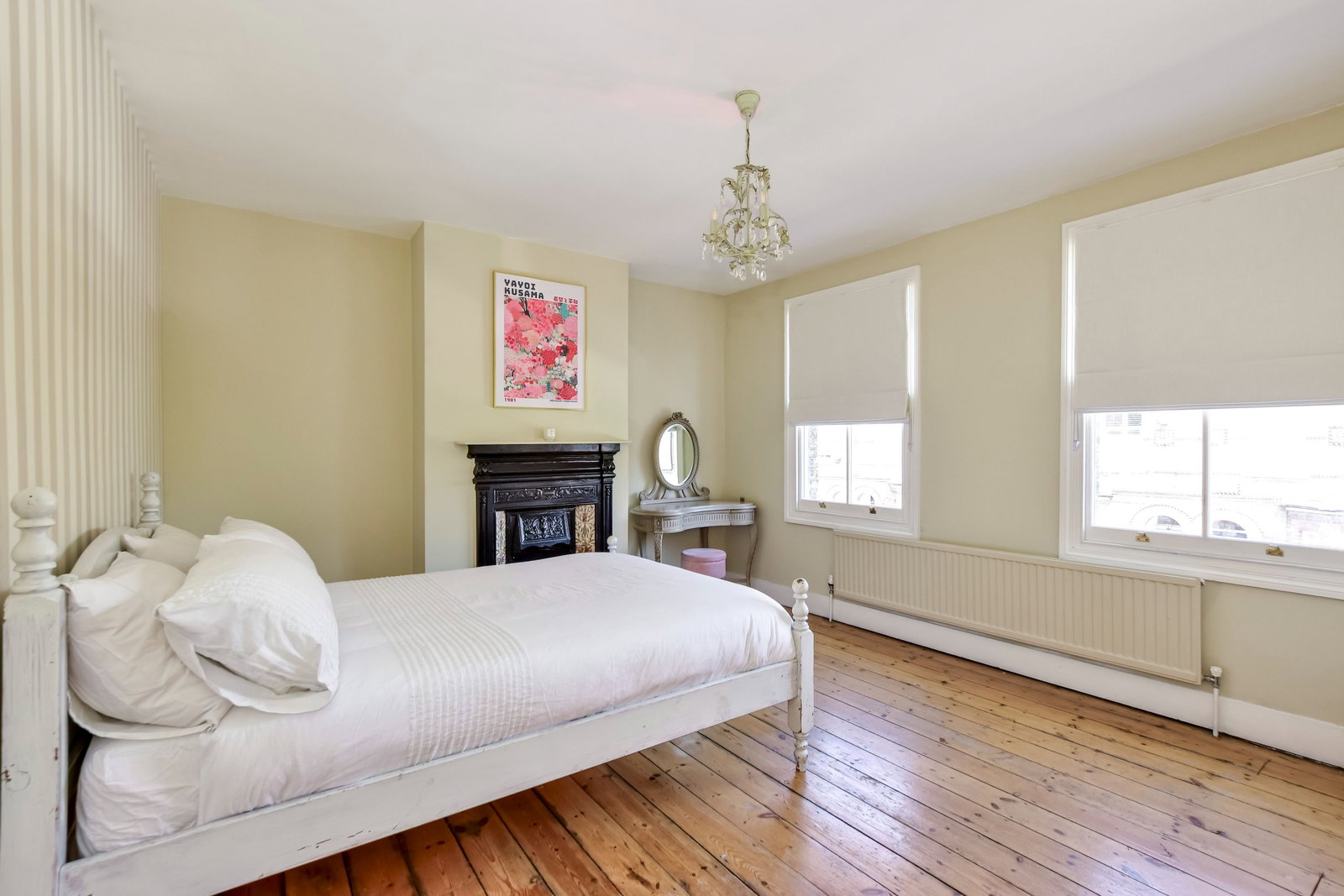 Terraced House in Windsor