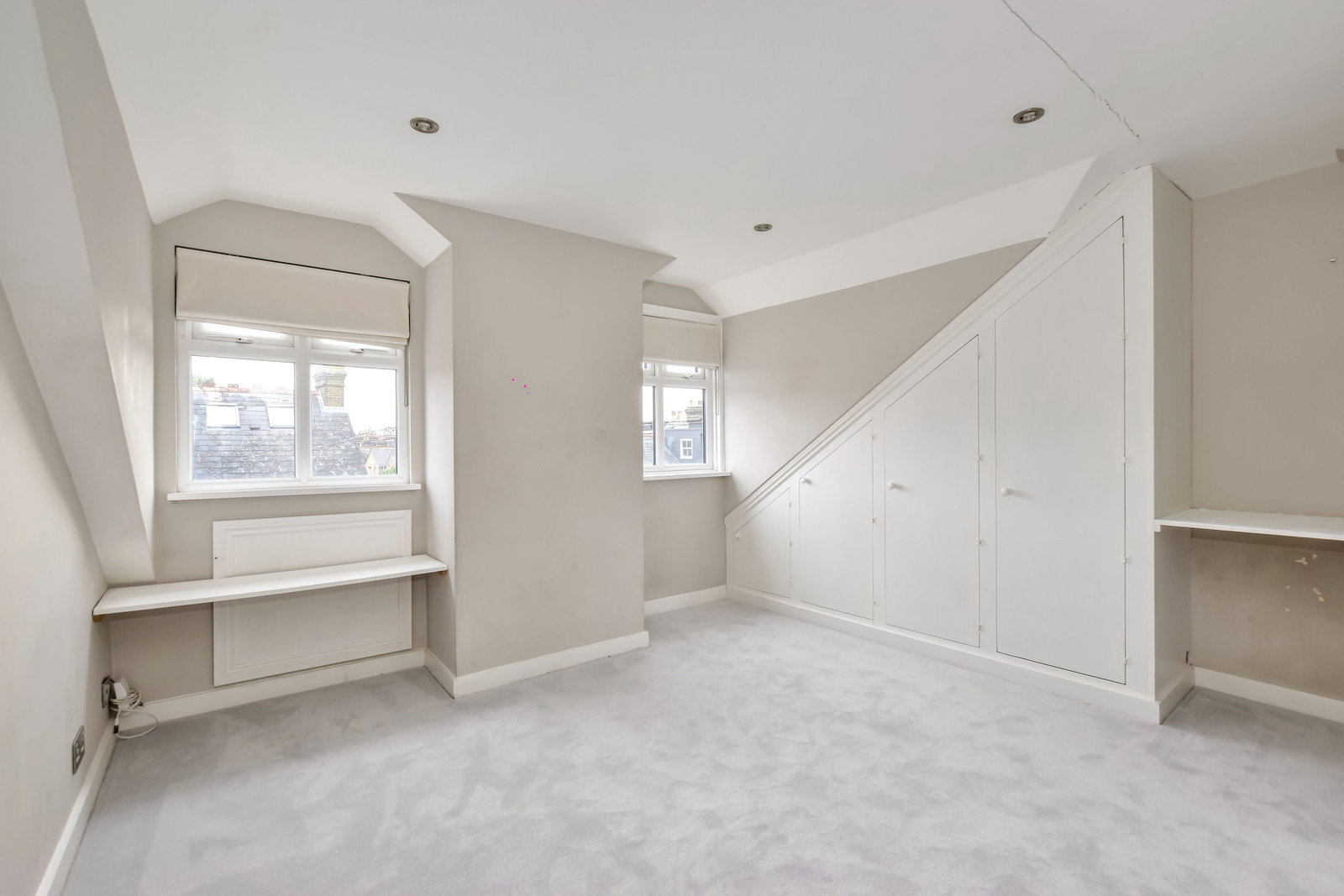 Terraced House in Windsor