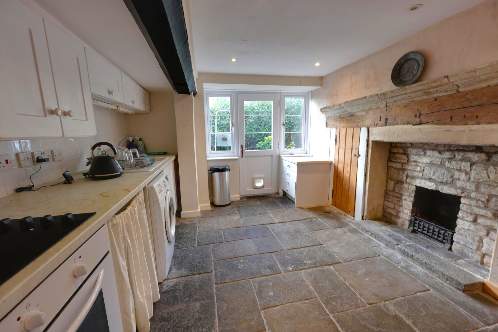 Semi Detached House in Bath