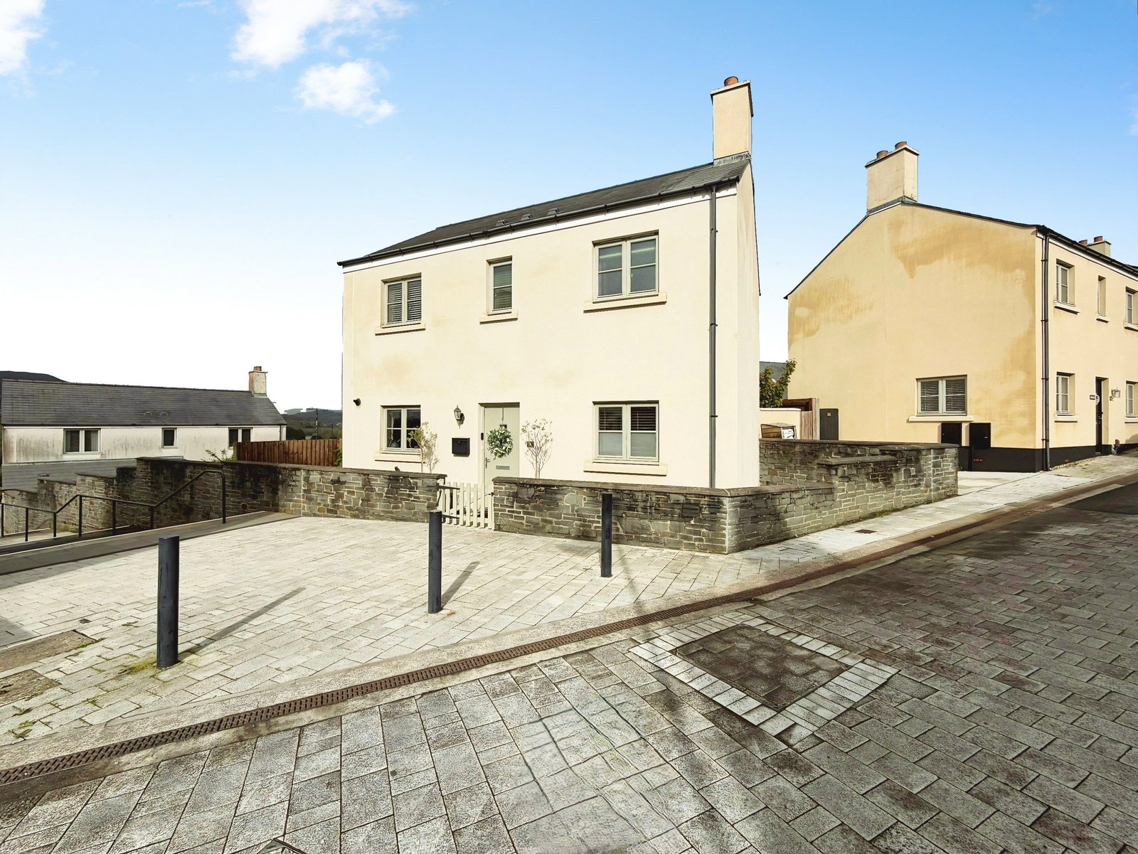 Detached House in Neath