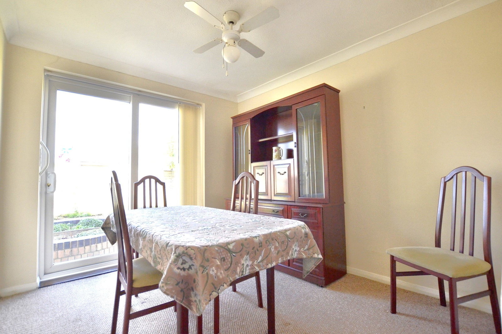 Bungalow in Gloucester