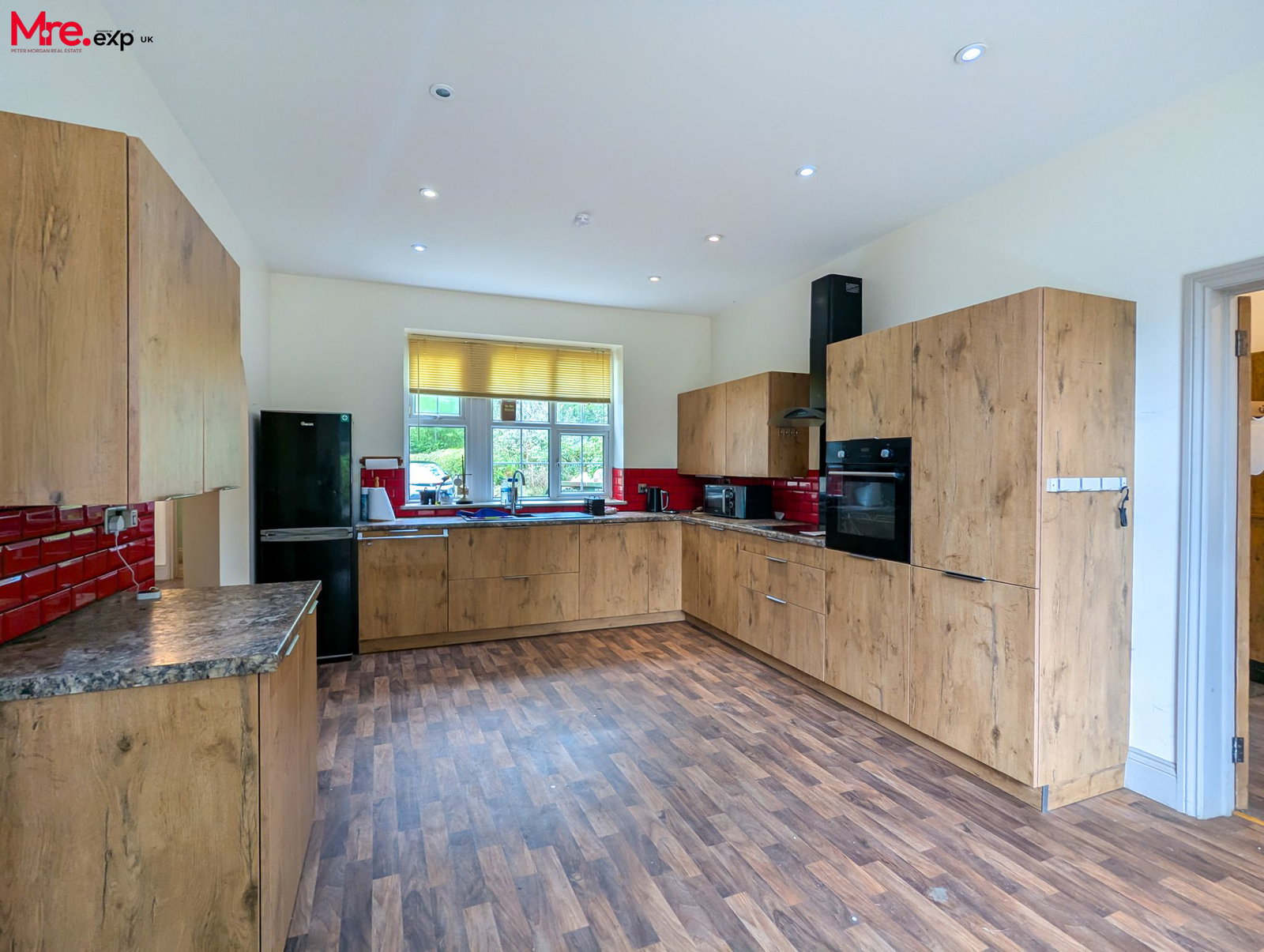 Detached House in Swansea