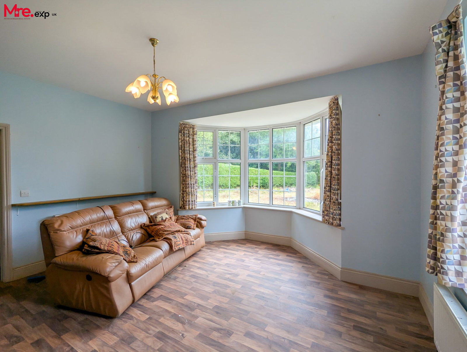 Detached House in Swansea