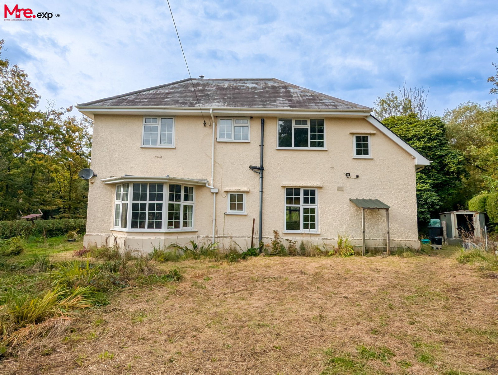 Detached House in Swansea