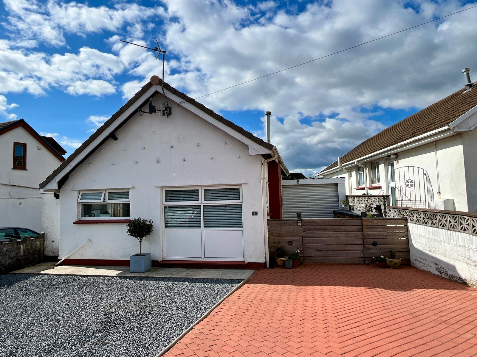 Detached House in Swansea