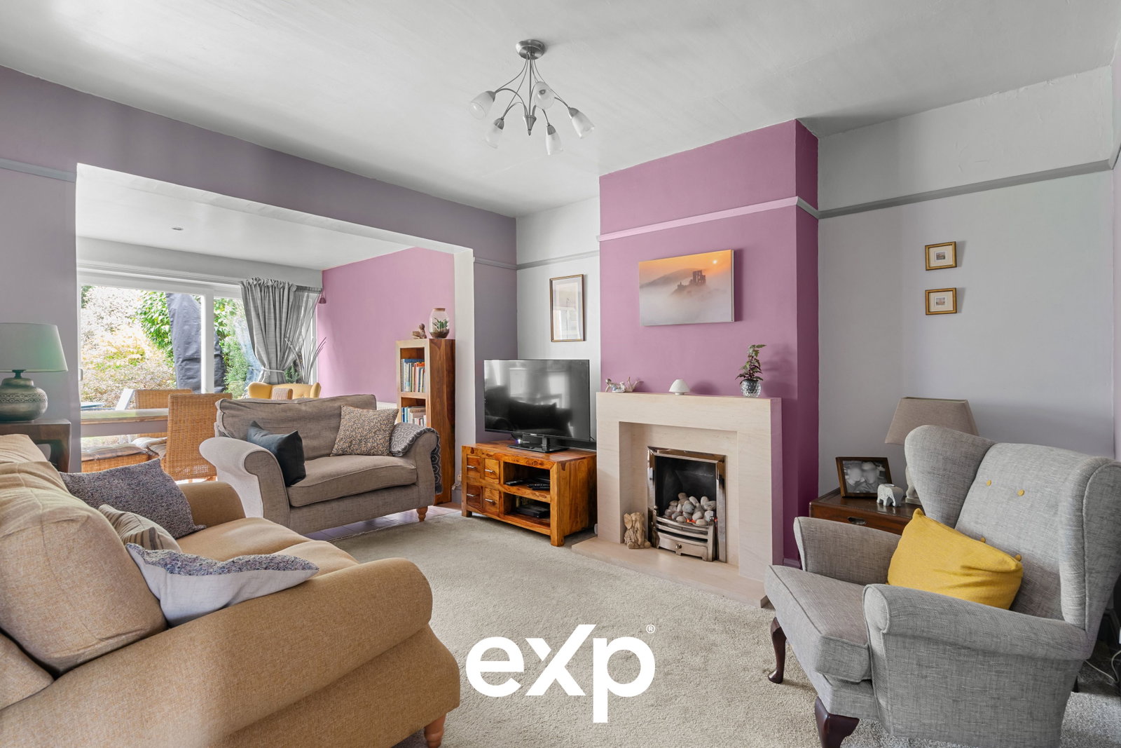 Semi Detached House in Ashford